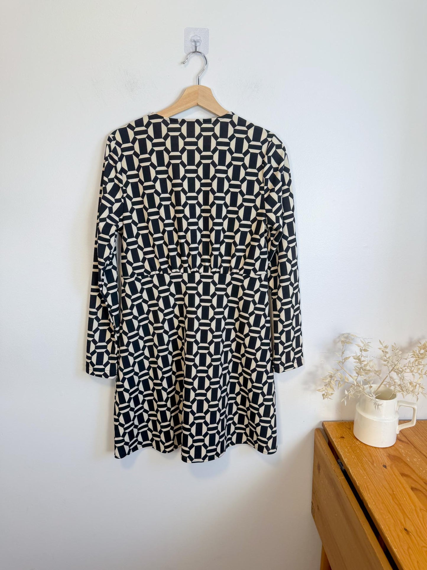Mango Geometric Print Dress in Black/White (Size L)