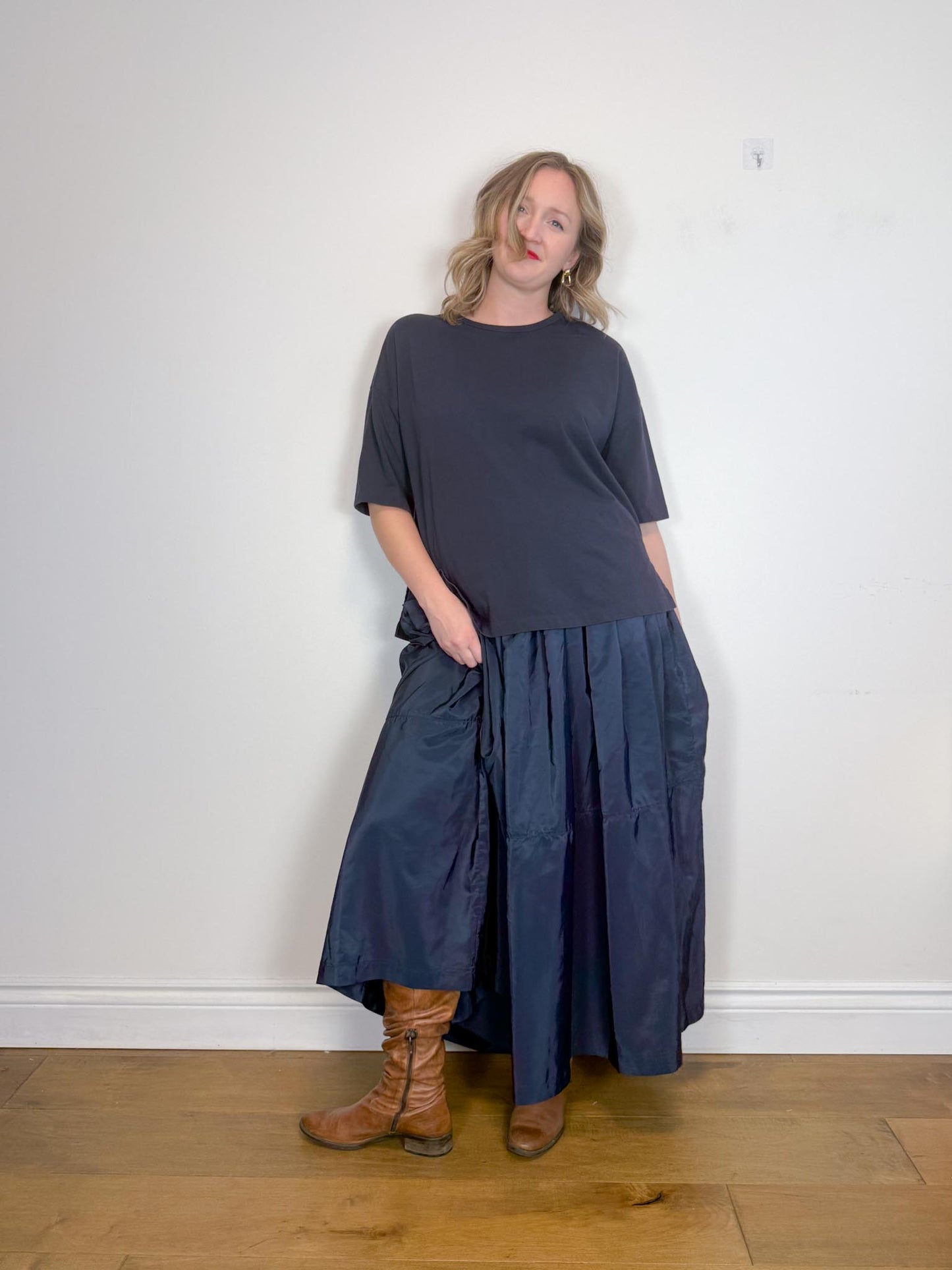 Full Maxi Skirt in Navy (Size L)