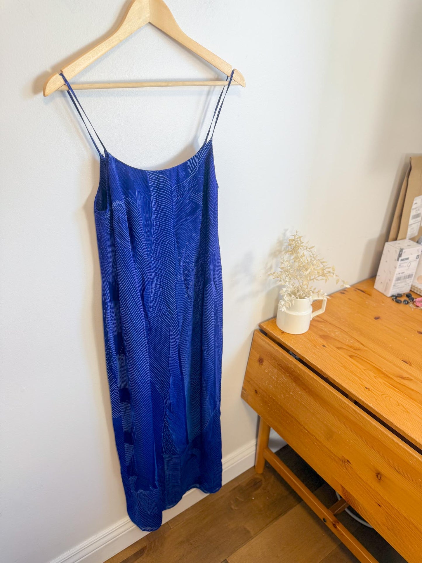 Vintage Laurel Slip Dress with Scarf (Size M)