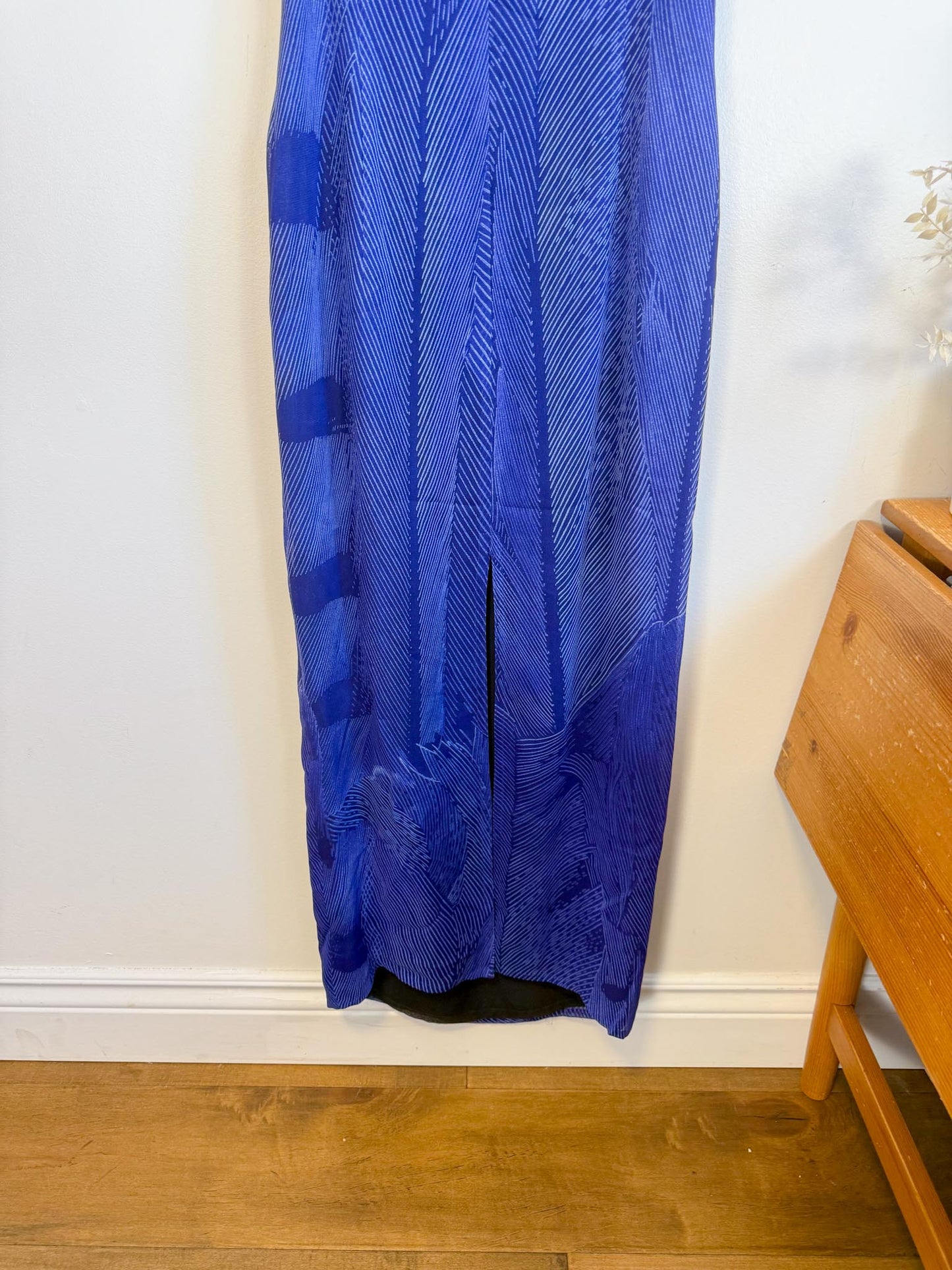 Vintage Laurel Slip Dress with Scarf (Size M)