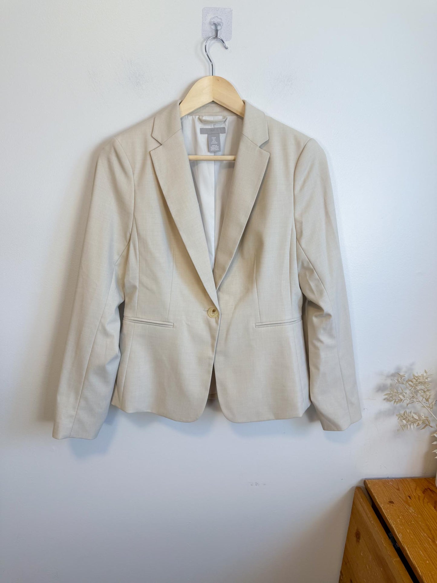 H&M Neutral Blazer (Size S)
