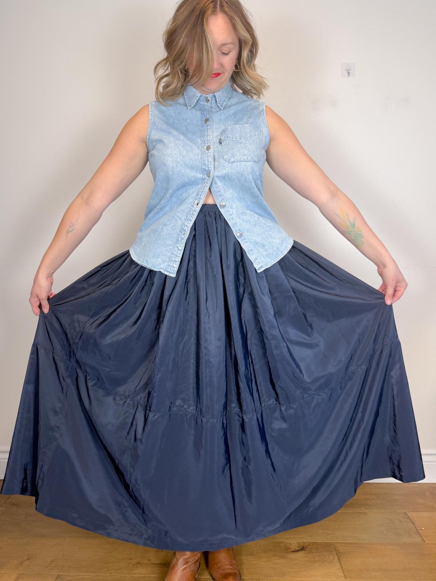 Full Maxi Skirt in Navy (Size L)