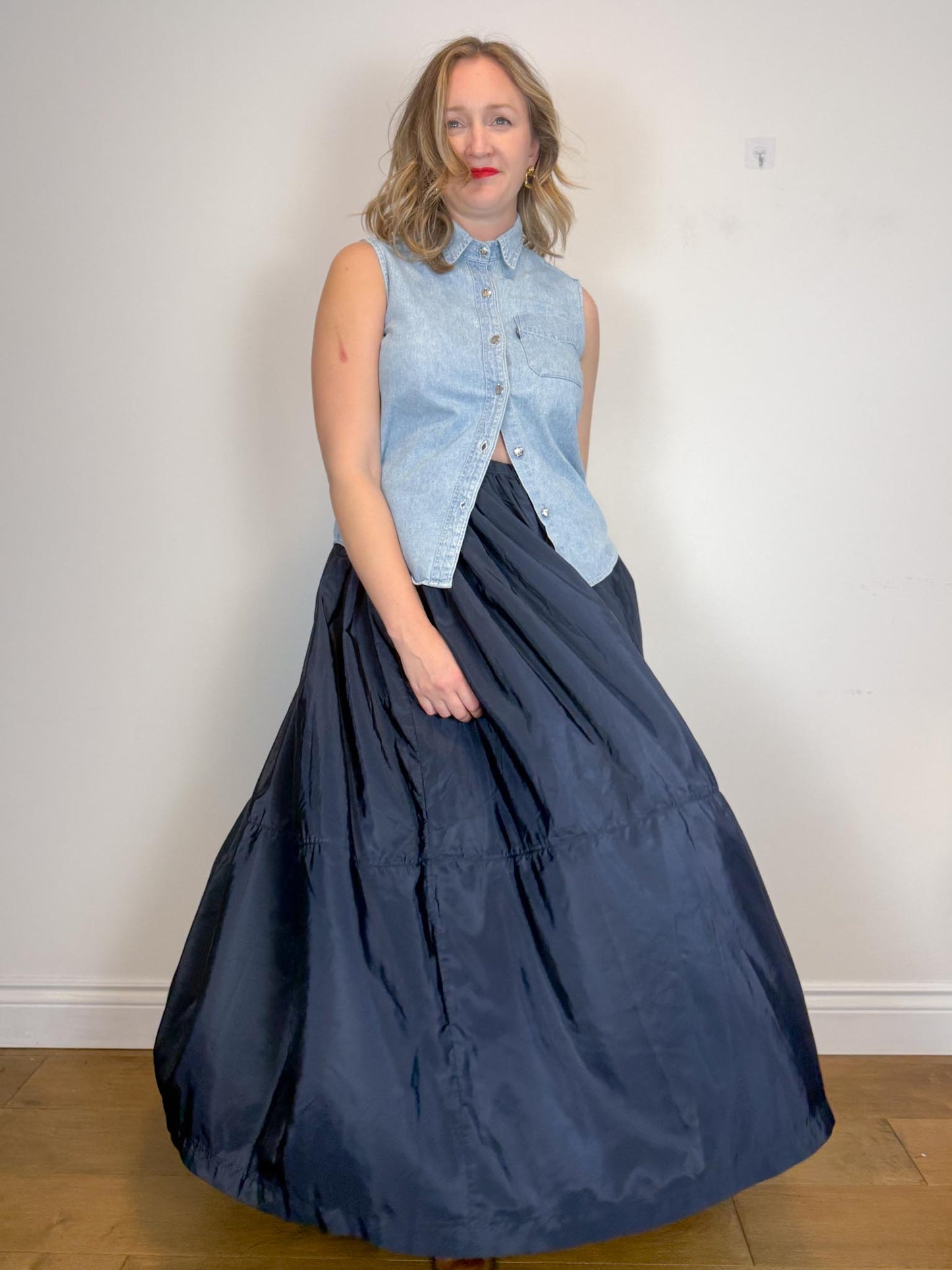 Full Maxi Skirt in Navy (Size L)