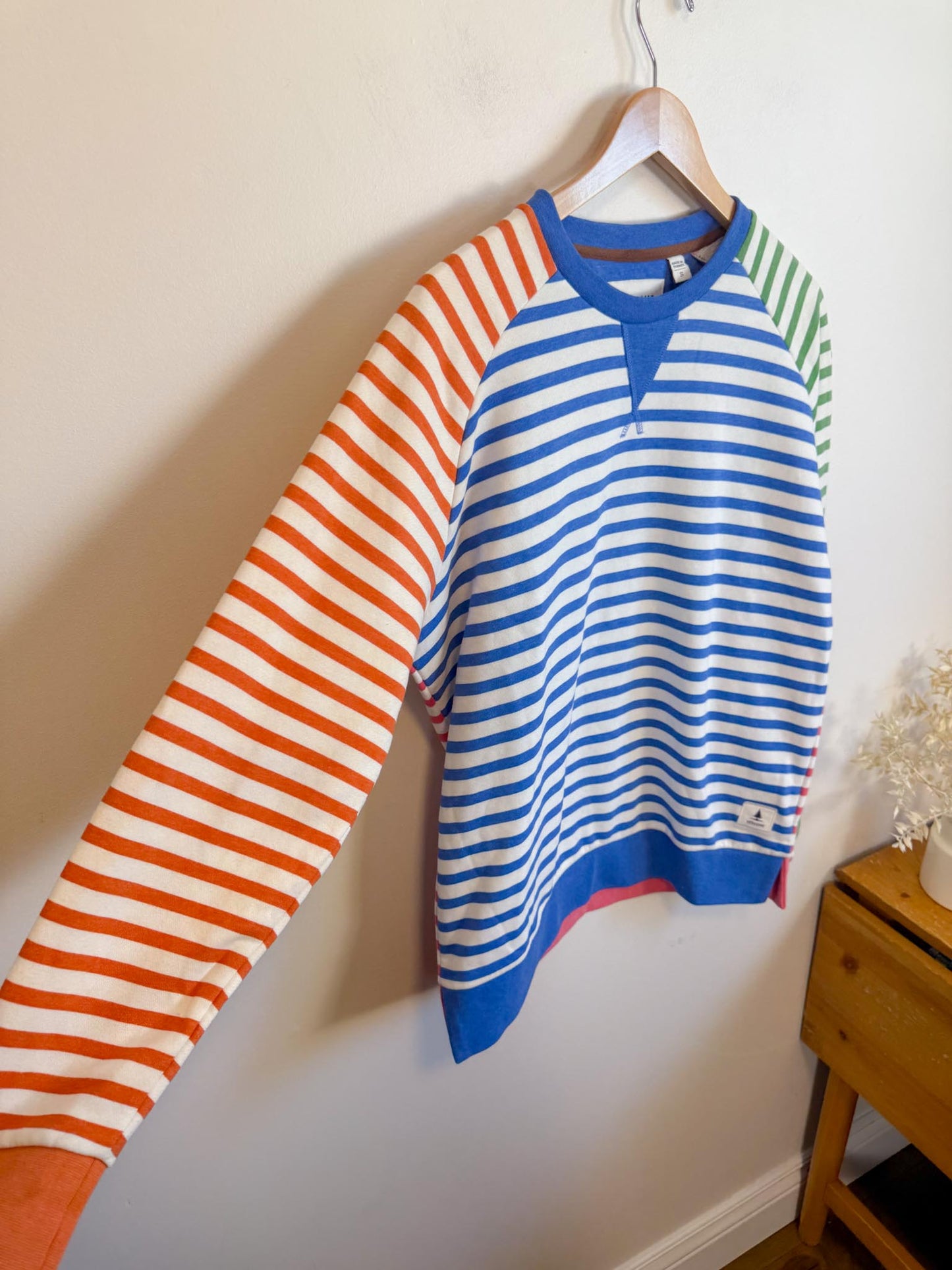 WANAKOME "Panna Multi-Stripe Sweatshirt" (Size S/M)