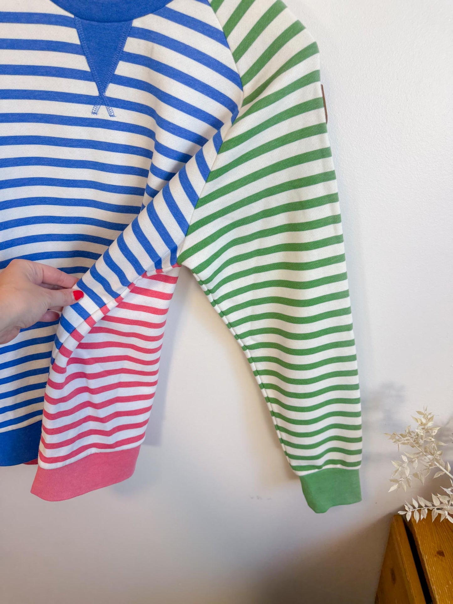 WANAKOME "Panna Multi-Stripe Sweatshirt" (Size S/M)