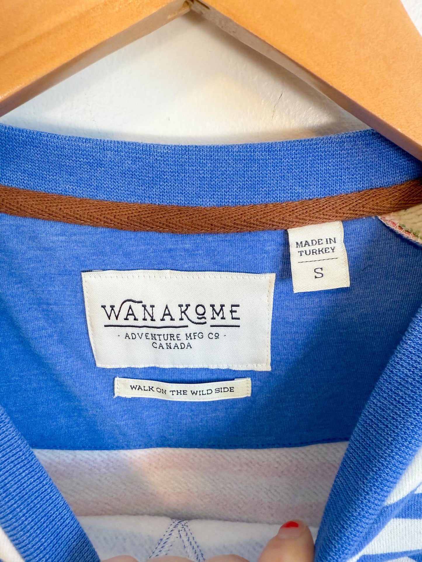 WANAKOME "Panna Multi-Stripe Sweatshirt" (Size S/M)