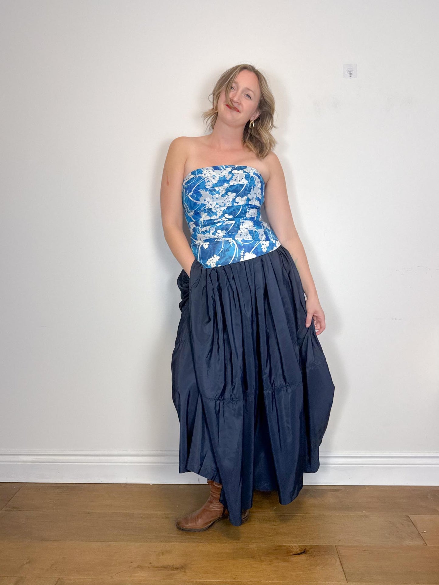 Full Maxi Skirt in Navy (Size L)