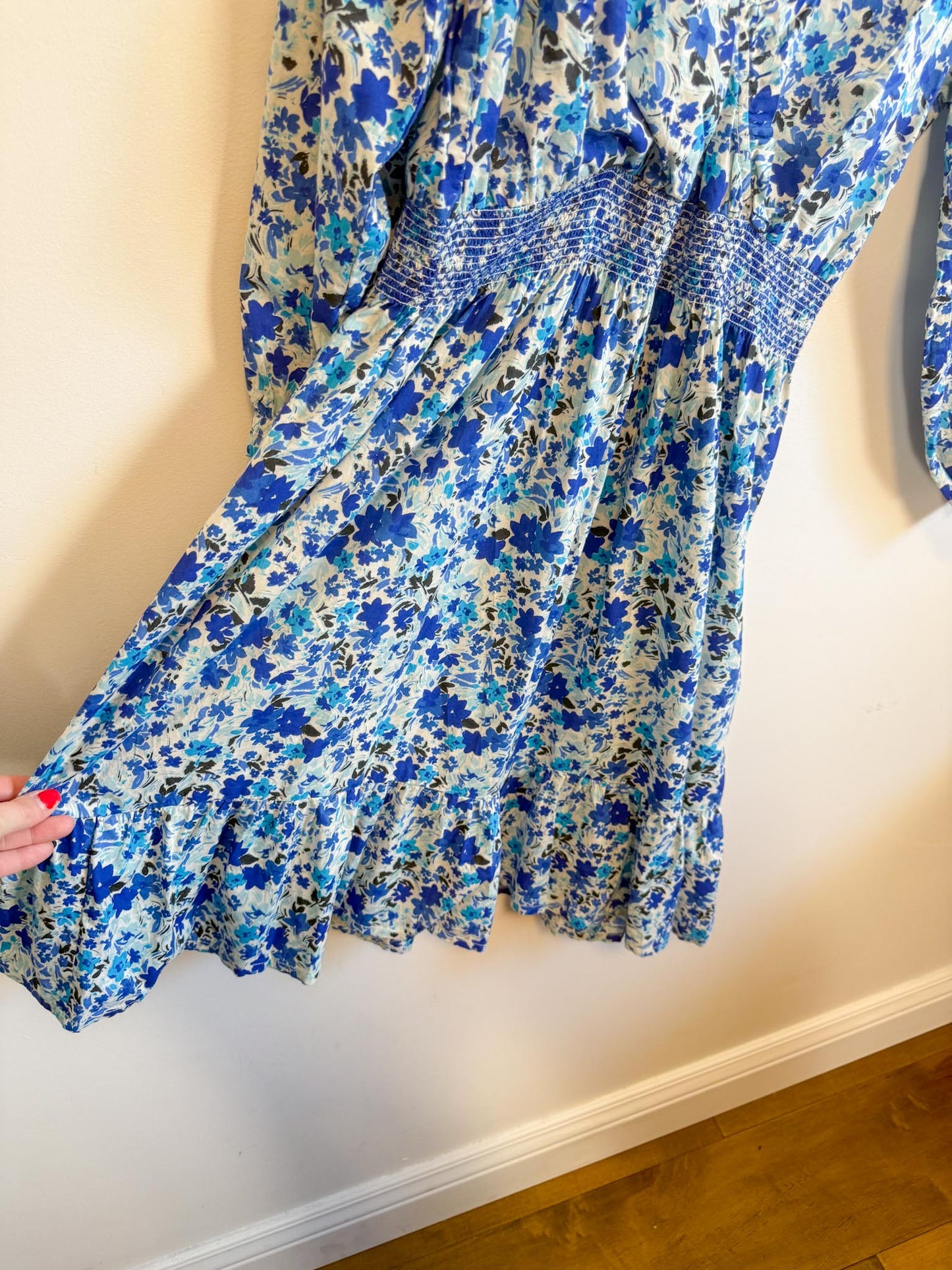 Part Two "SabrinnaPW Floral Dress in Blue/White" (Size M)