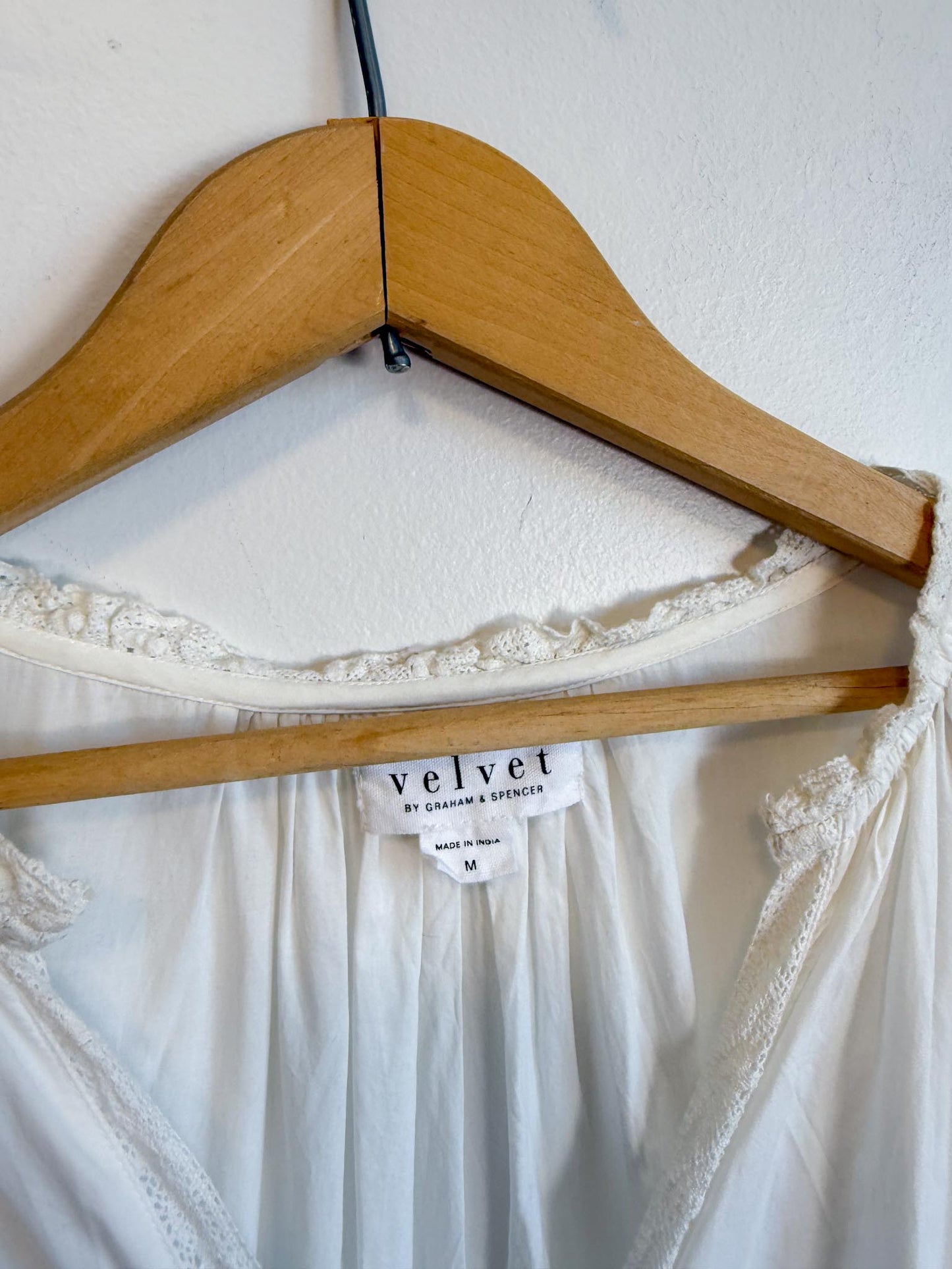 Velvet by Graham & Spencer White Eyelet Maxi Dress (Size M)