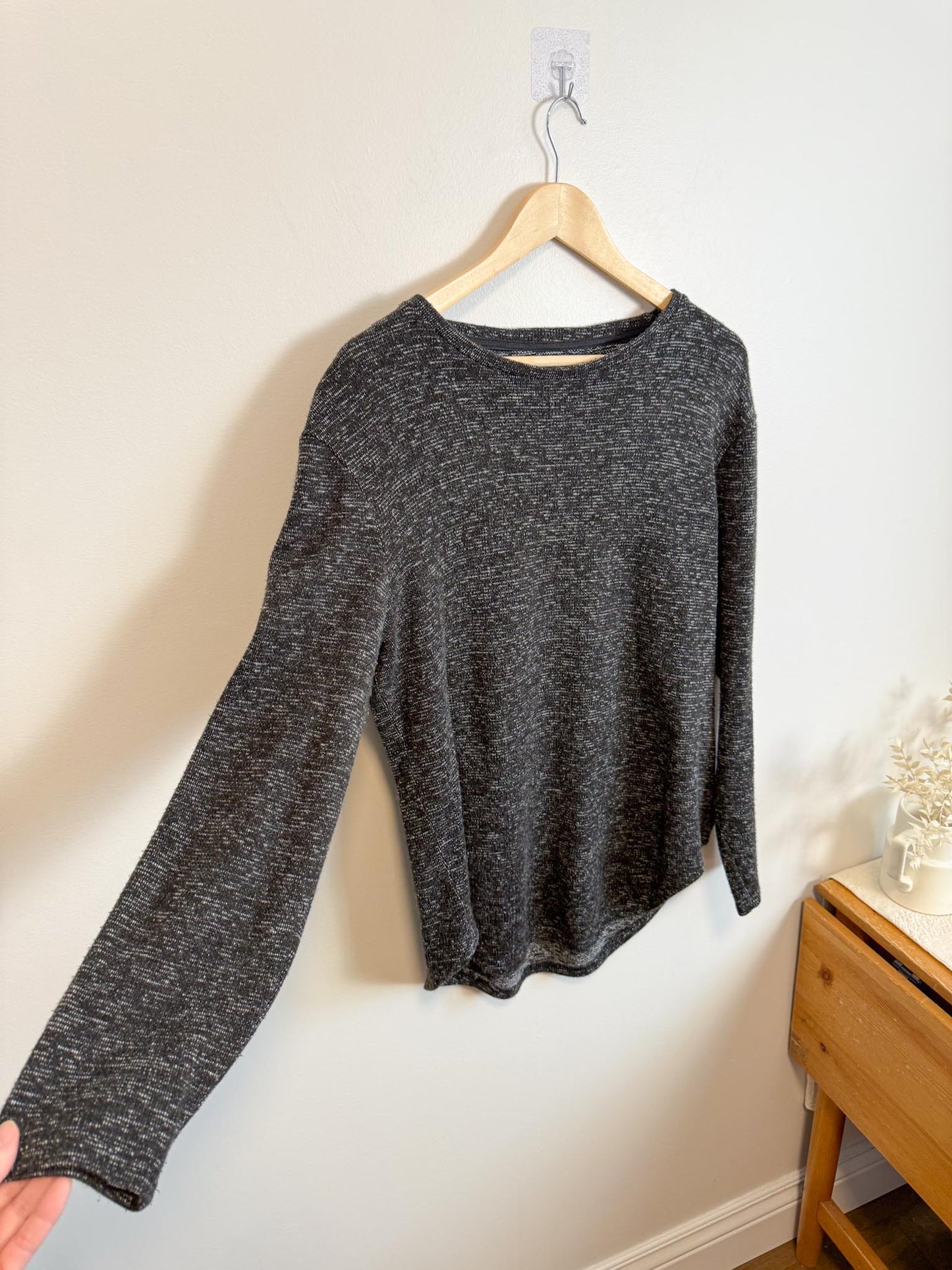 VITALY Crewneck in Dark Grey Heathered (Size M)