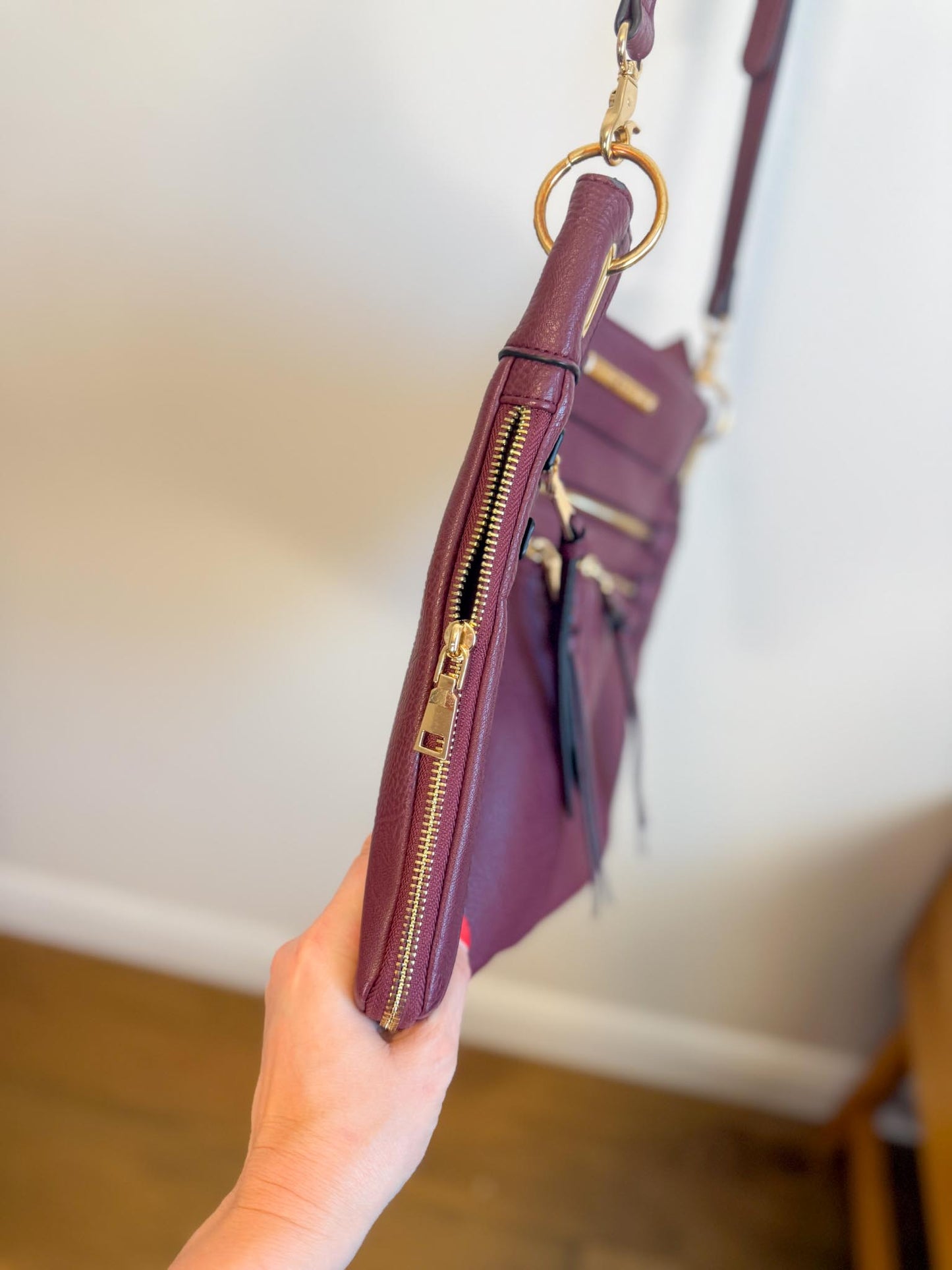 Poppy & Peonies "the Everday Crossbody Purse in Berry"