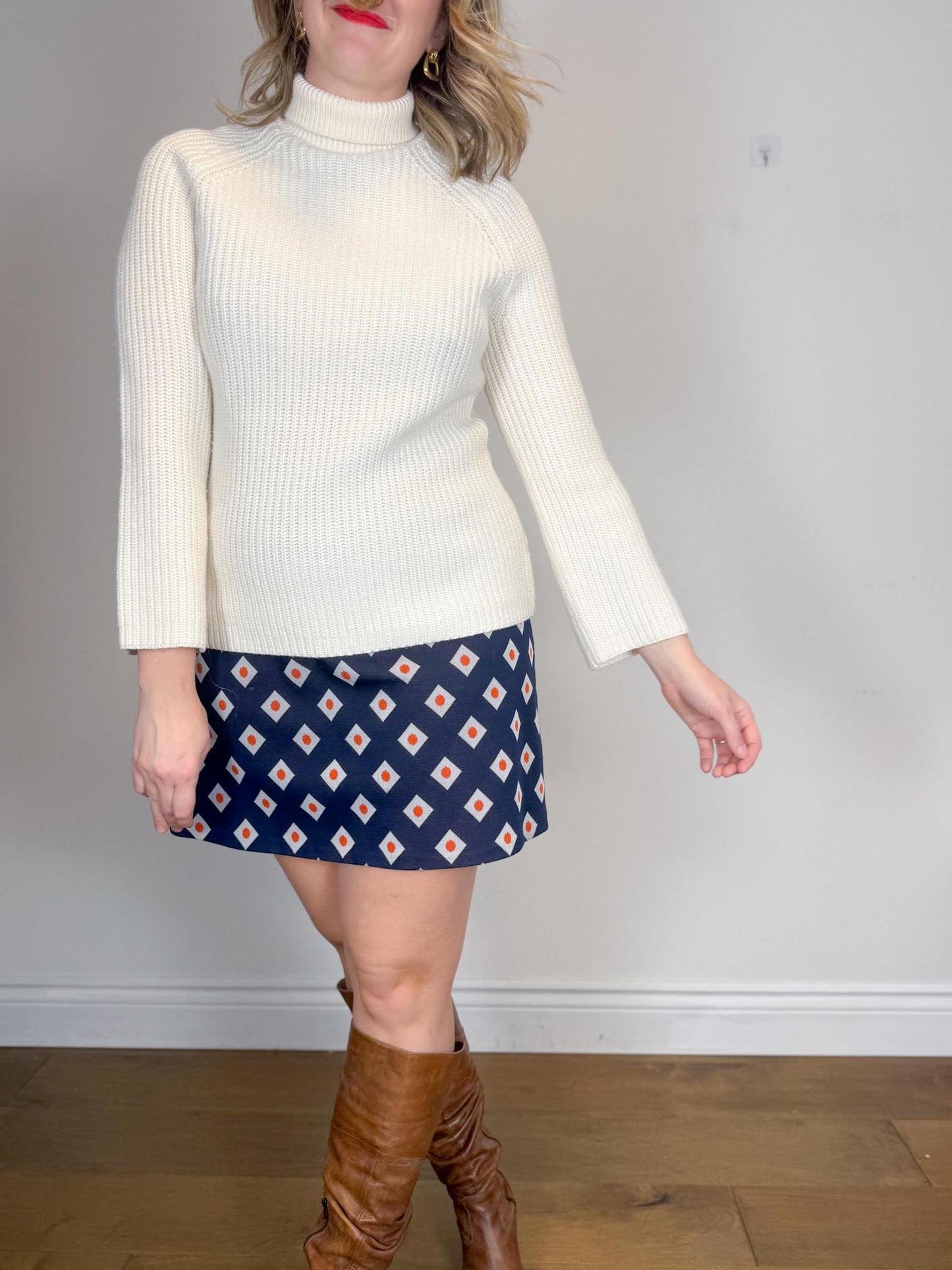 Wilfred Merino Wool Knit Sweater in Neutral (Size XS-M)