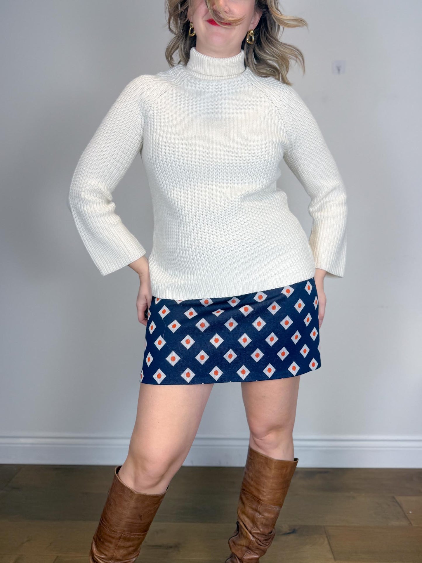 Wilfred Merino Wool Knit Sweater in Neutral (Size XS-M)