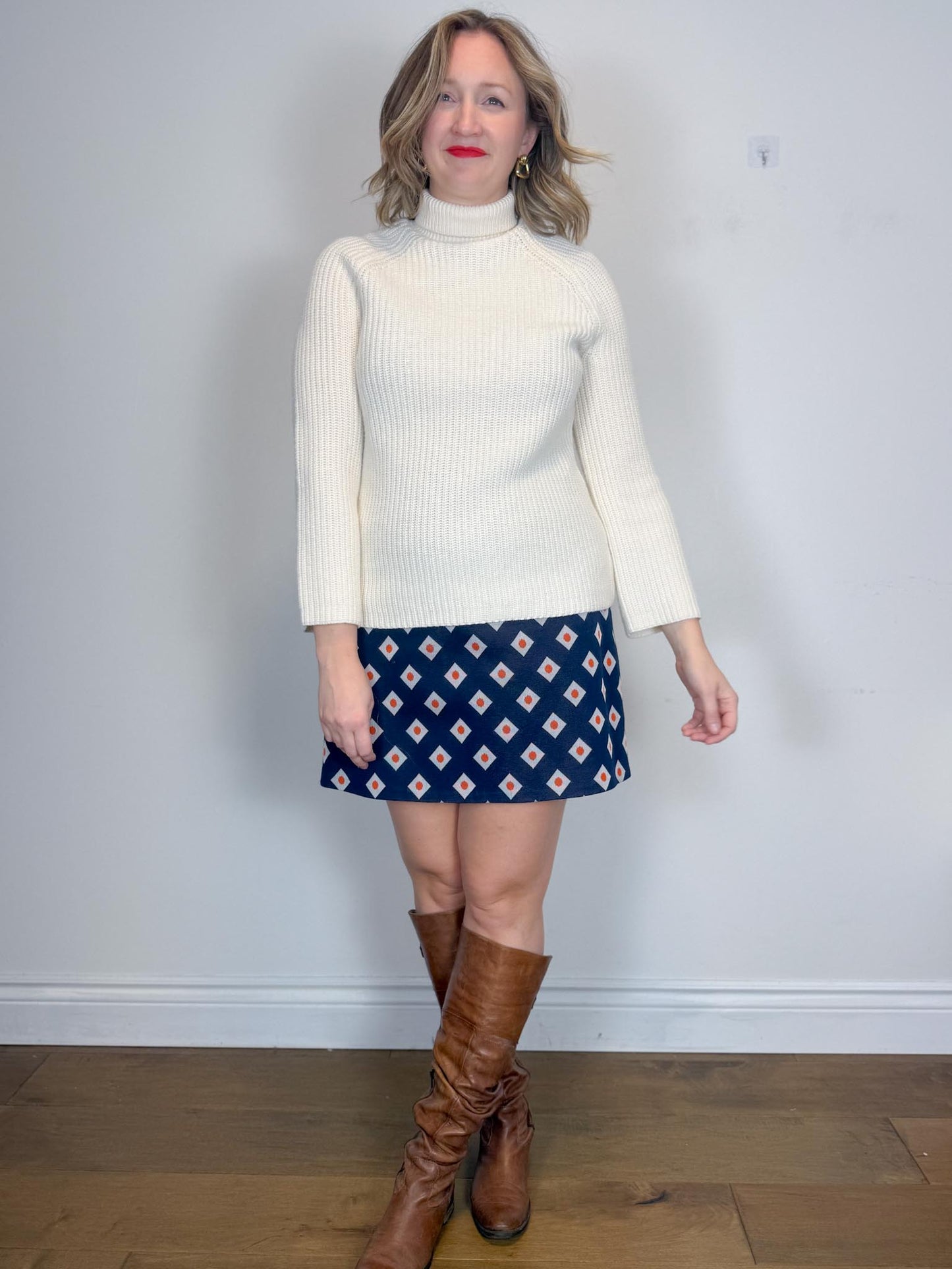 Wilfred Merino Wool Knit Sweater in Neutral (Size XS-M)
