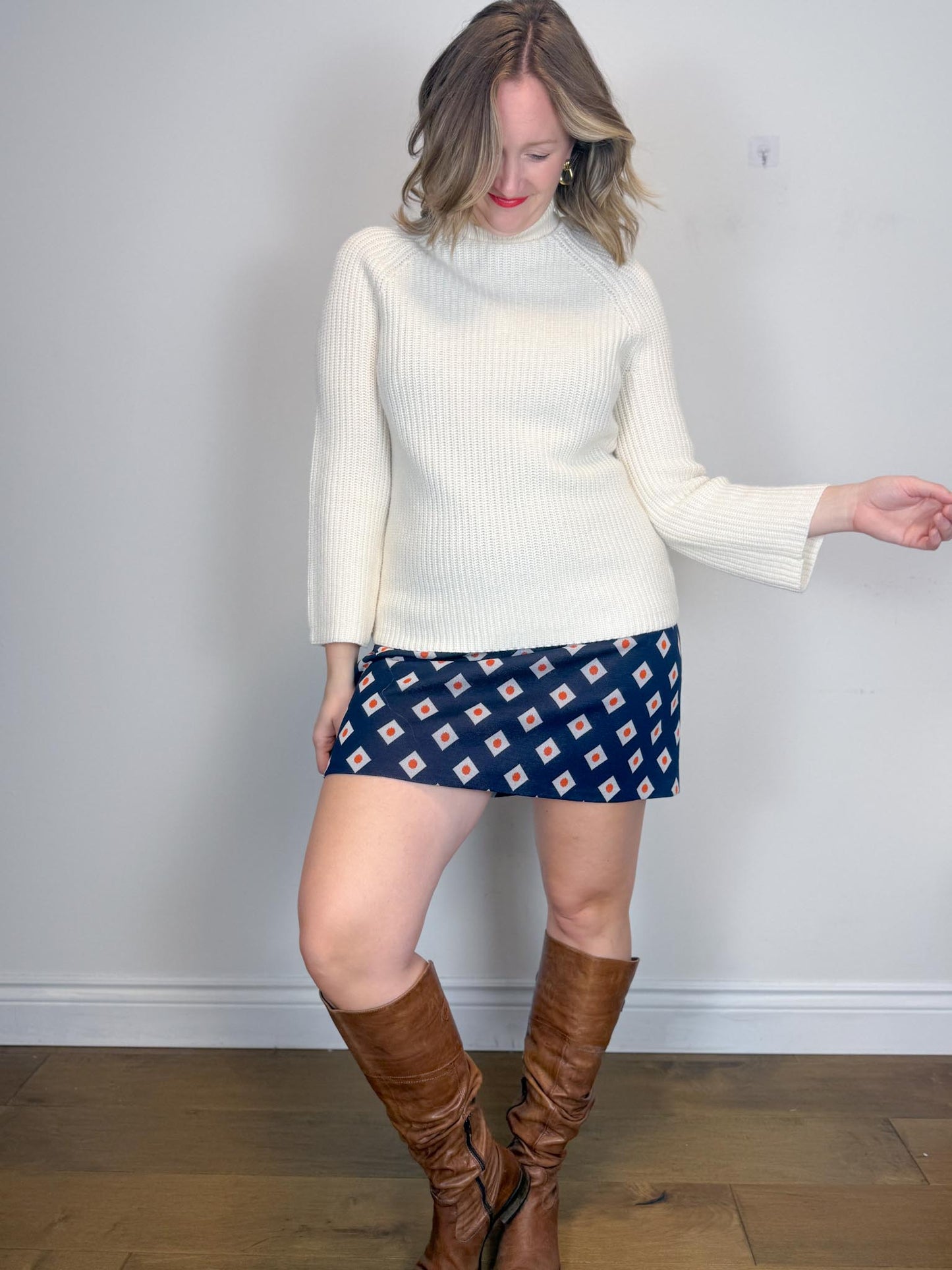 Vintage Geometric Pattern Mini Dress in Navy/Orange (Size L)