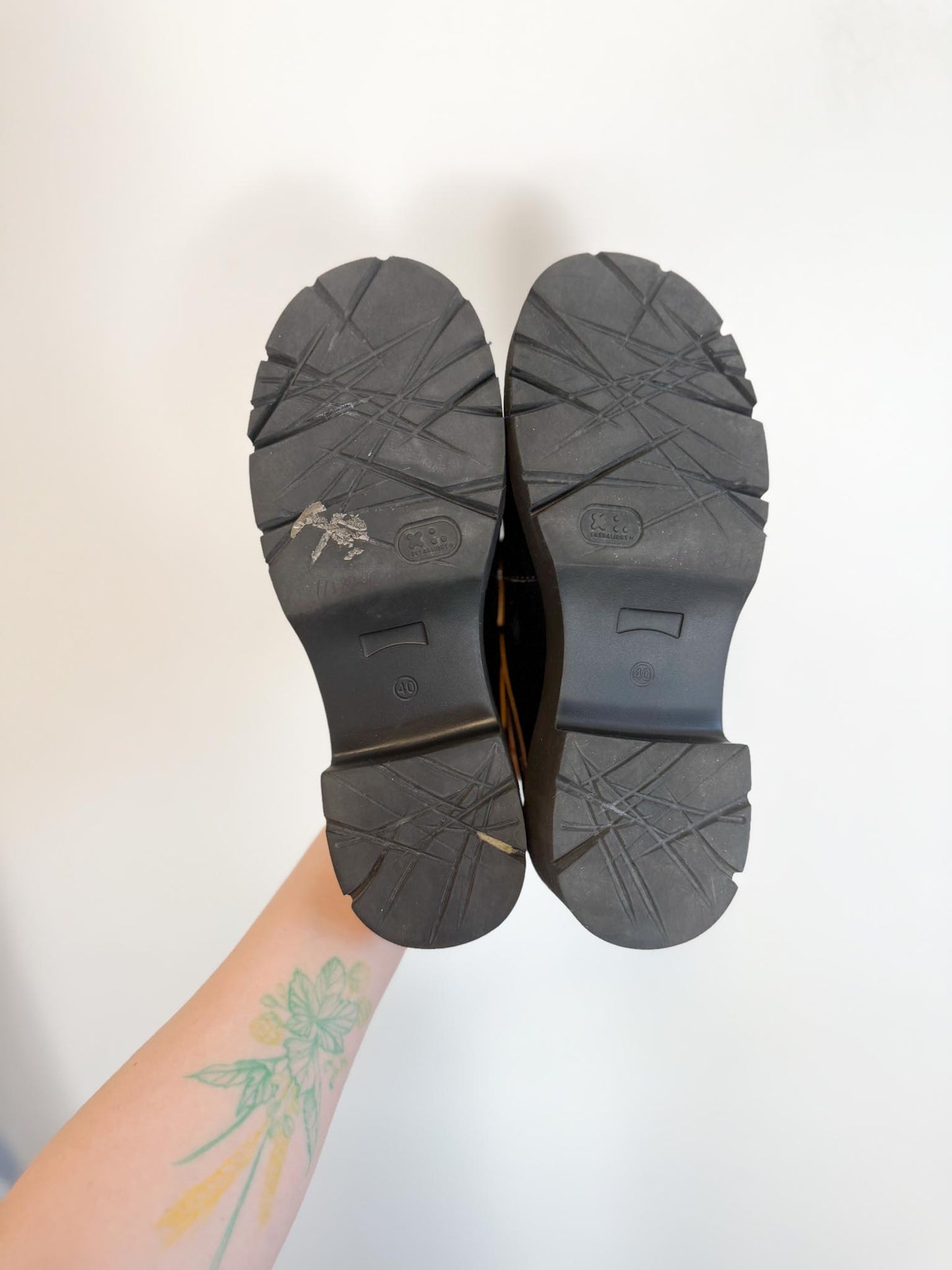 CAMPER "Milah Black Leather Clog (Size 40 / 9 )