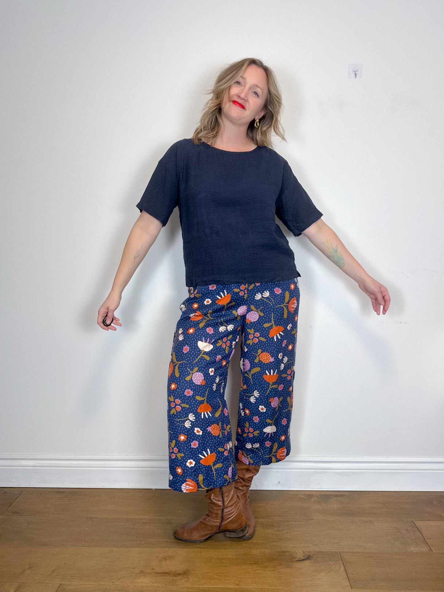 Princess Highway x ModCloth Linen Wide Leg Pants in Floral Print (Size 16)