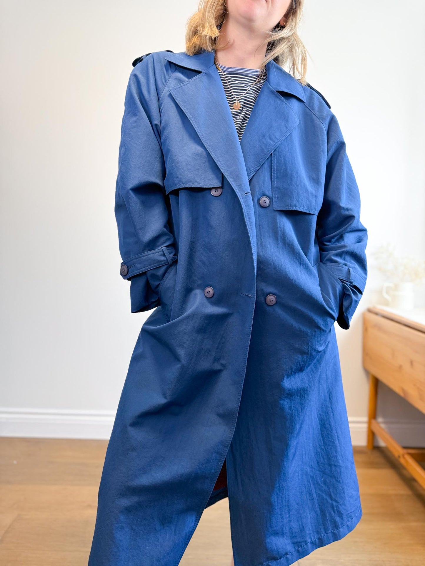 Vintage Sears Trench Coat in Blue (Size L)