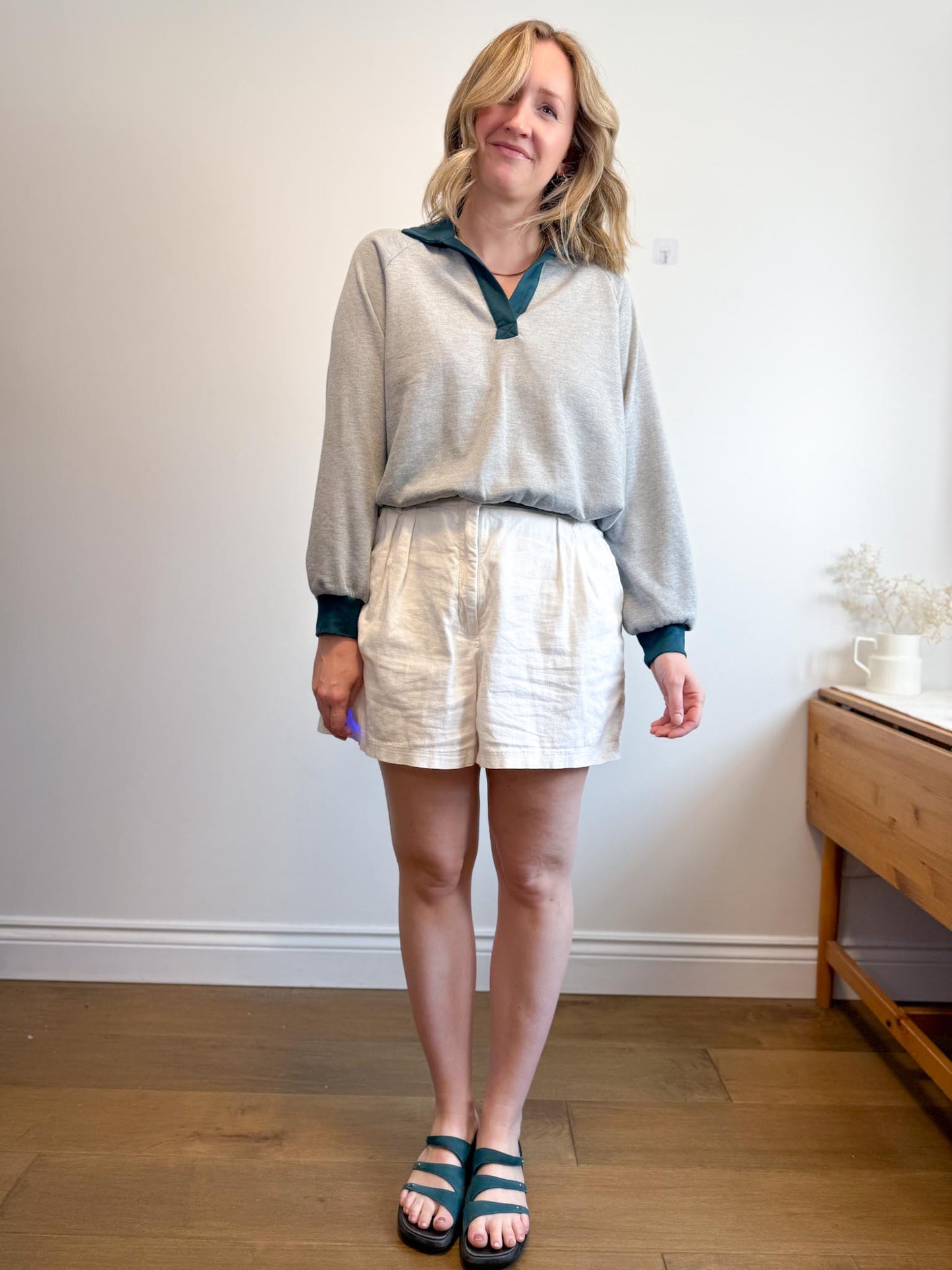 Project Social LA Pullover Sweater in Grey/Green (Size S/M)