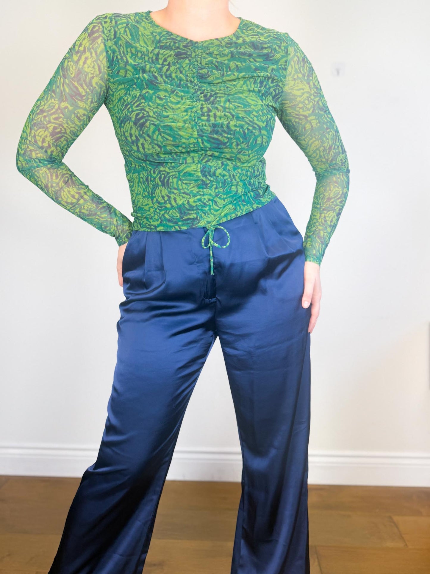 & Other Stories Sheer Top in Green Print (Size L)