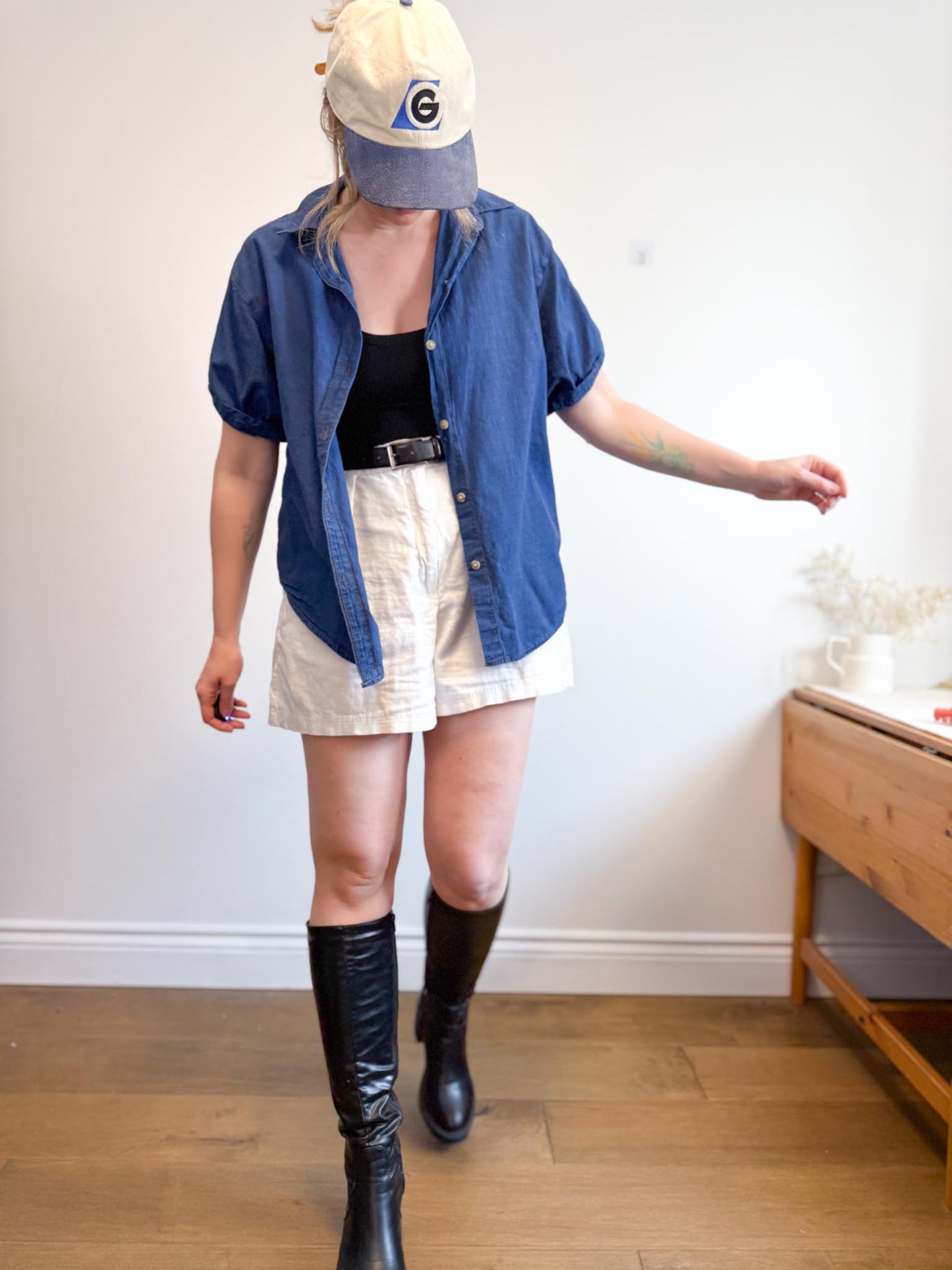 Denim Forum "The Jane Shirt" in Blue with Contrast Stitching (Size M)