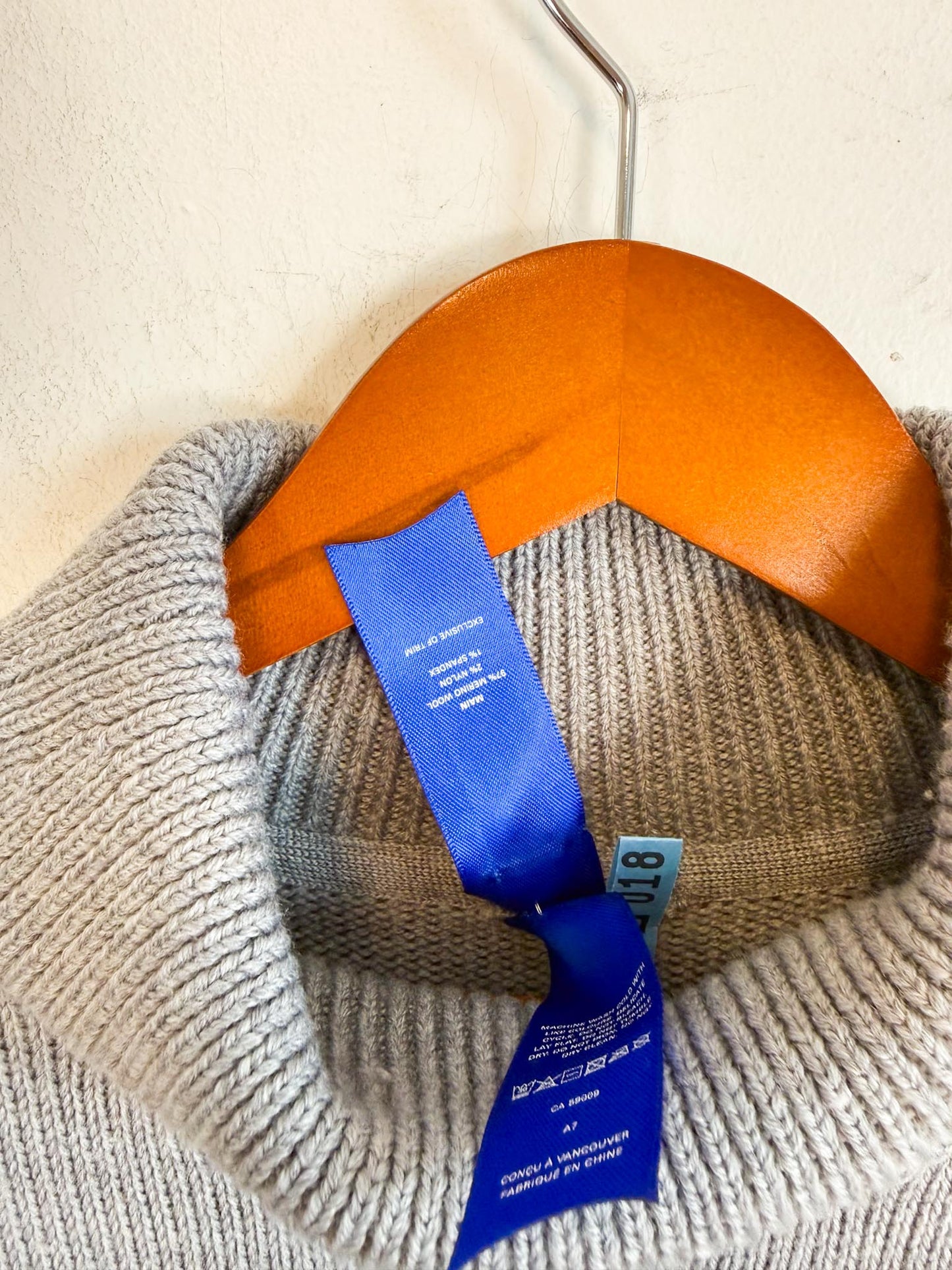 Kit & Ace Merino Wool Turtleneck Chunky Knit Sweater in Grey (Size XS/S)