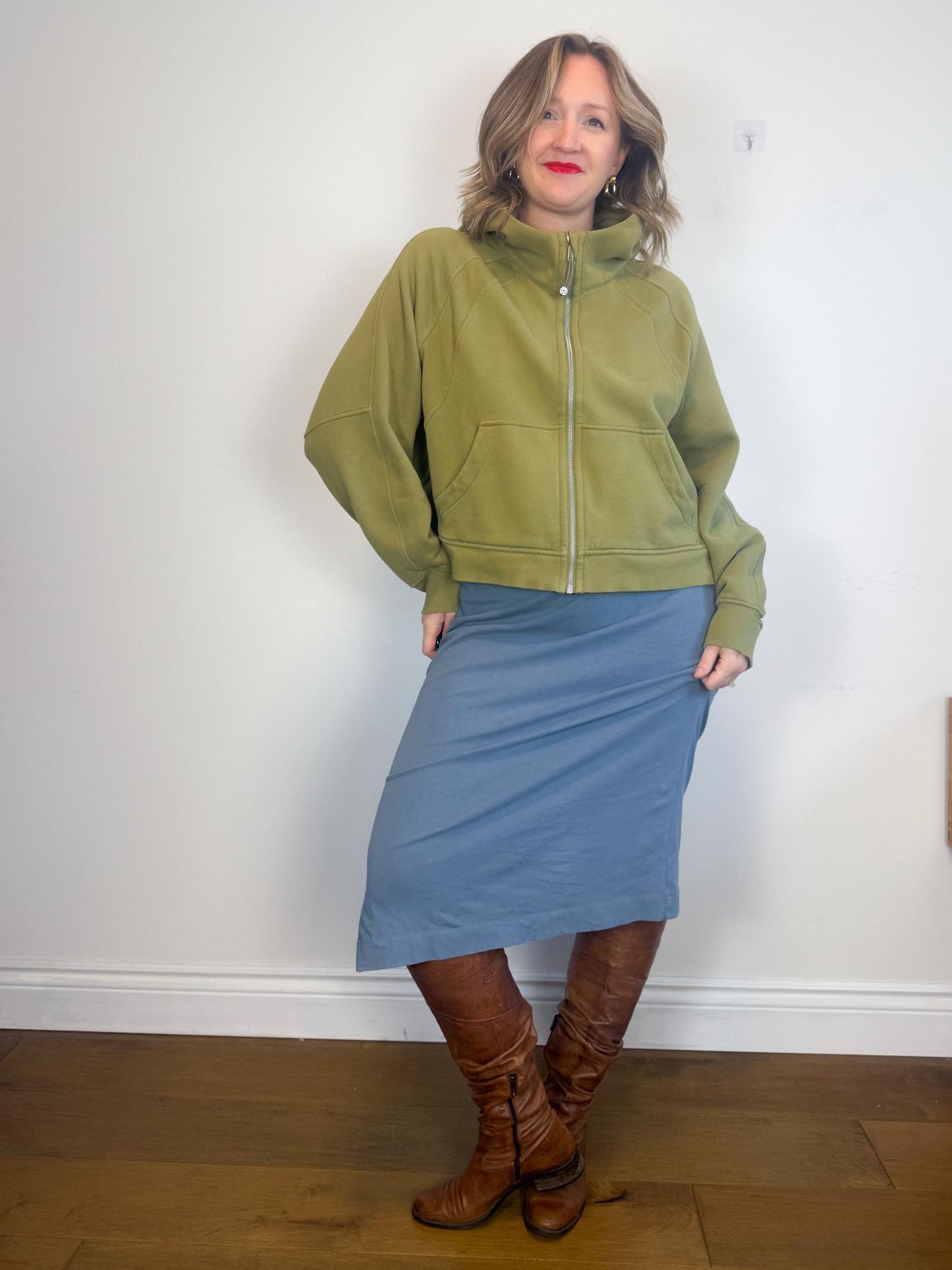 Lululemon "Scuba Oversized Full Zip Hoodie in Green" (Size XL/XXL)