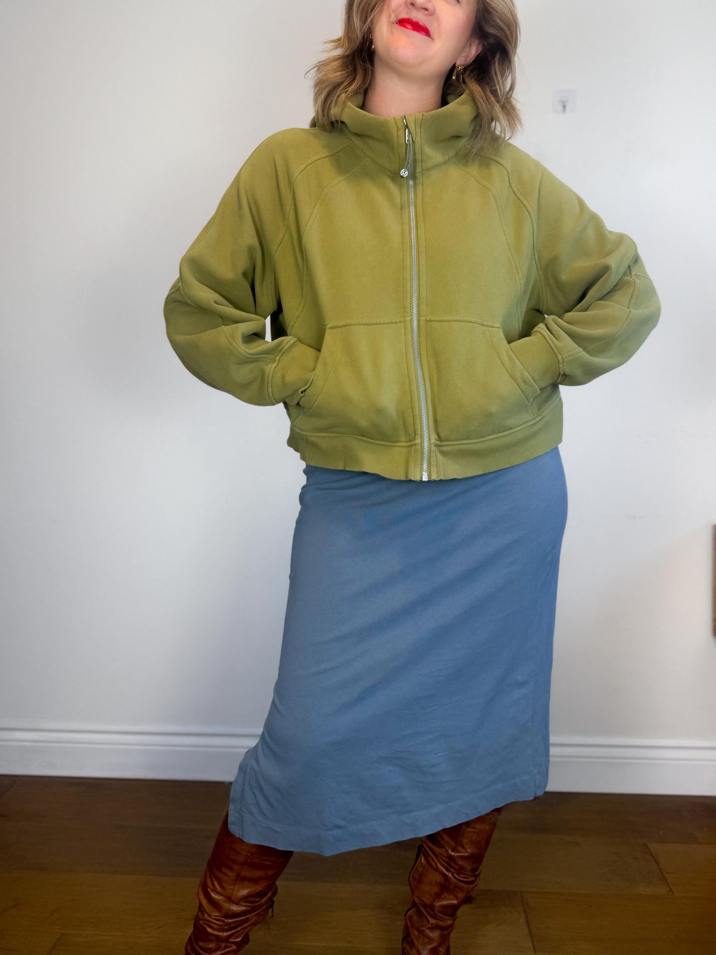 Lululemon "Scuba Oversized Full Zip Hoodie in Green" (Size XL/XXL)