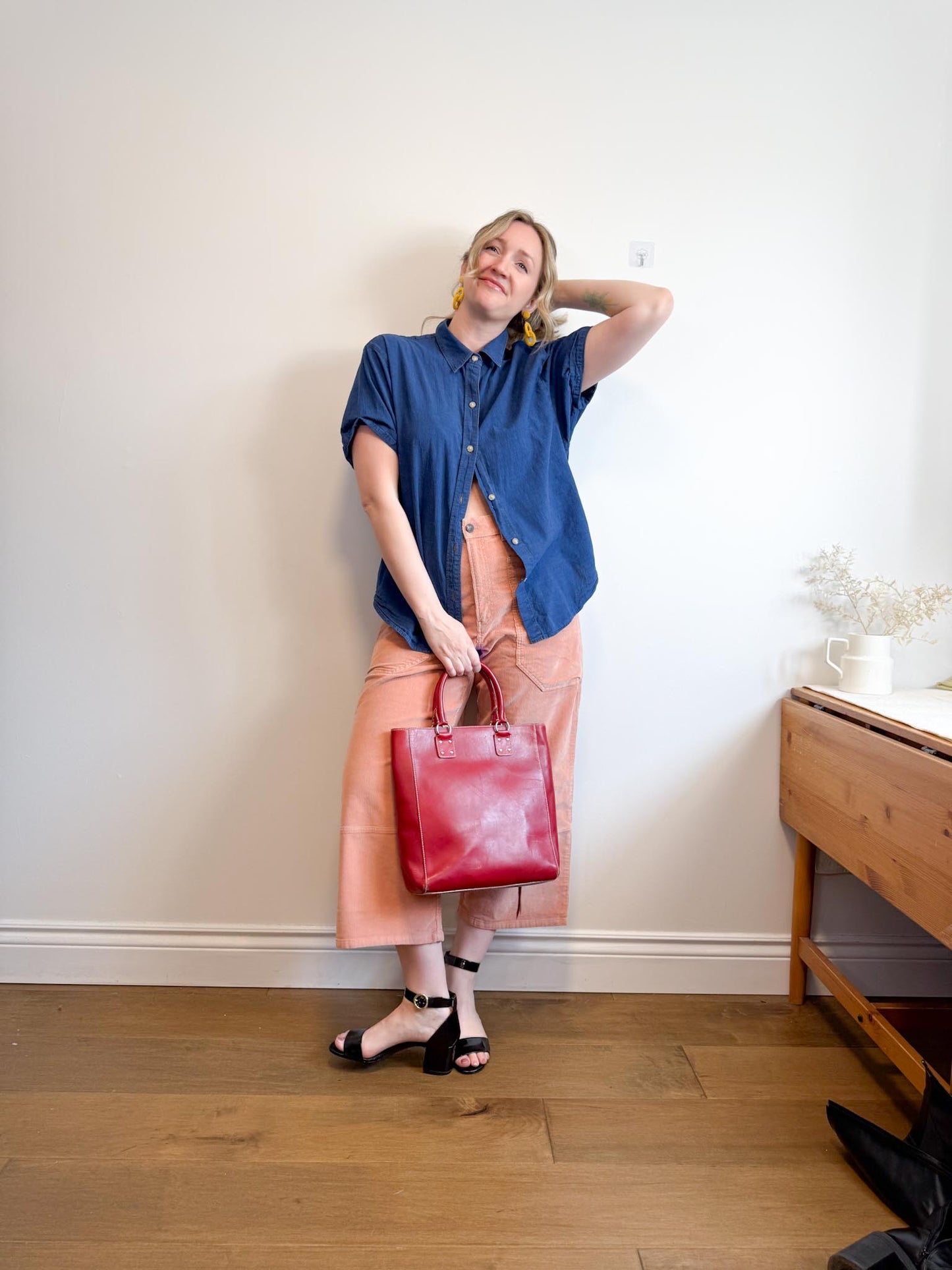 Everlane " The Corduroy Gardner Pant in Coral" (Size 14)