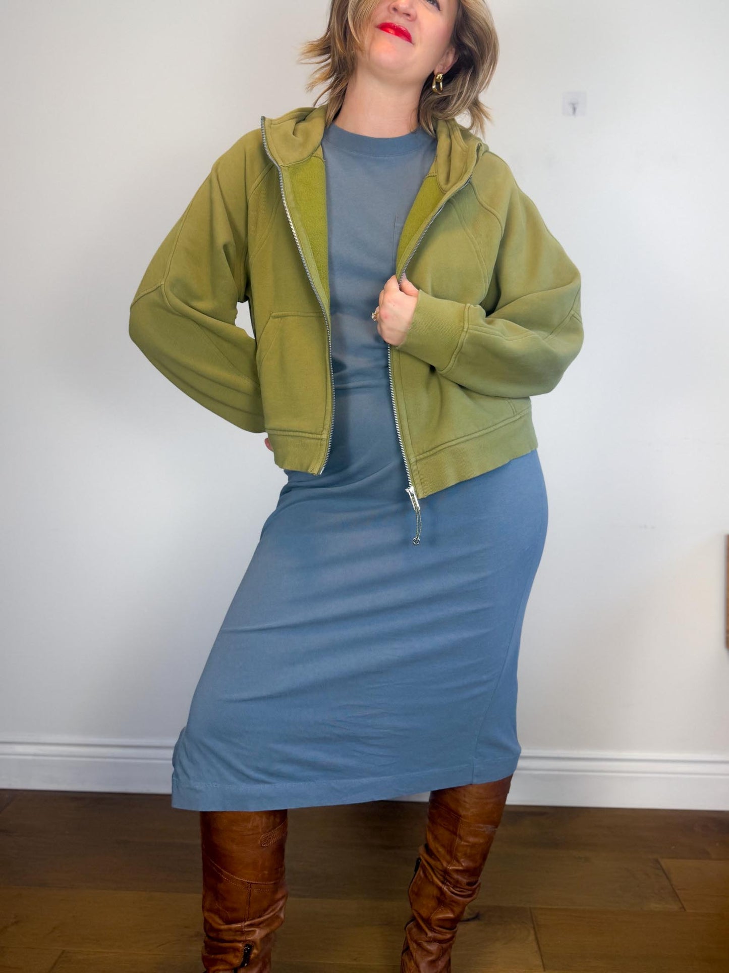 Lululemon "Scuba Oversized Full Zip Hoodie in Green" (Size XL/XXL)