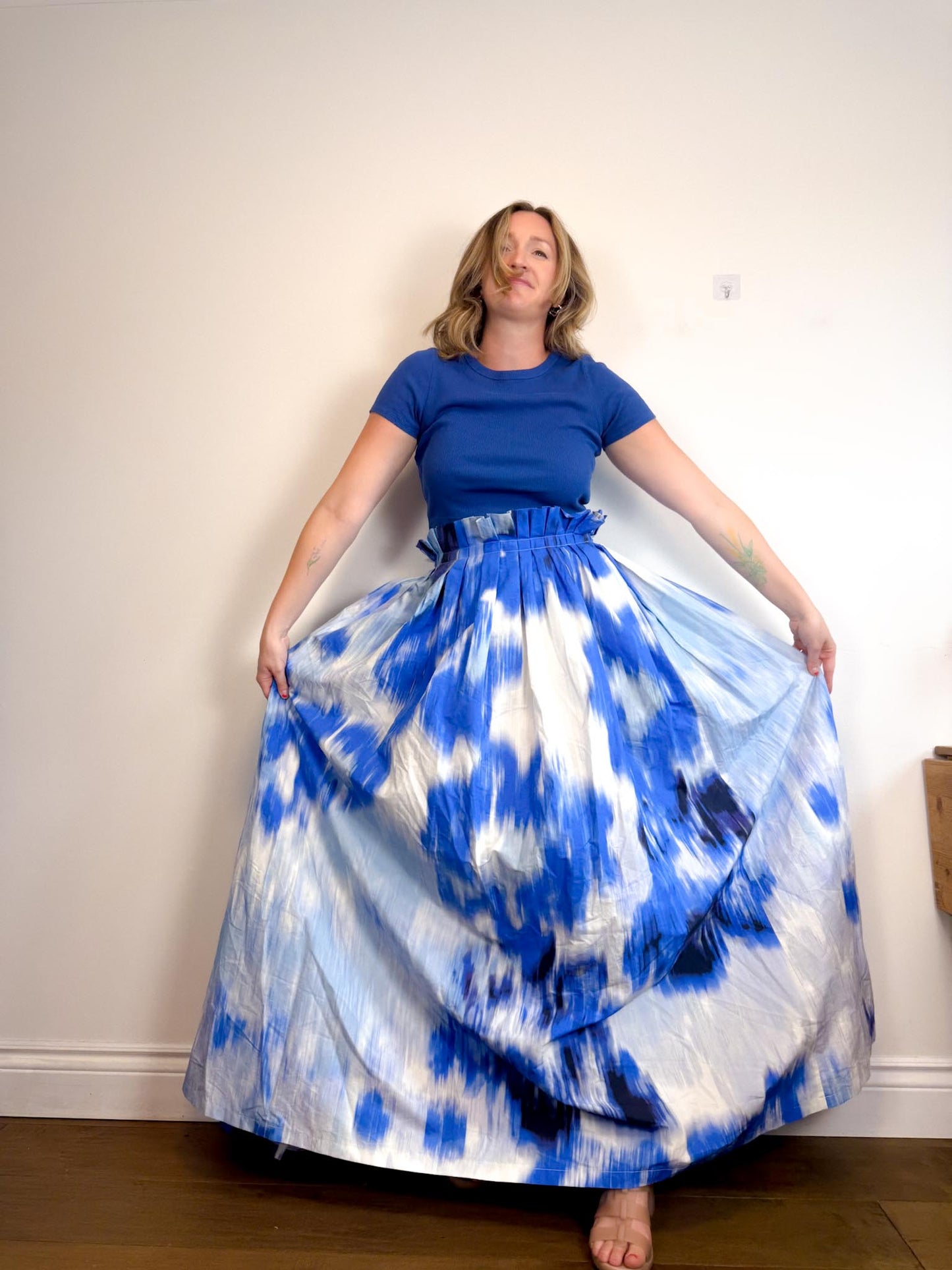Carolina Herrera Designer "Maxi A-Line Women's Silk/Cotton Skirt in Blue/White Tie Dye" NWT (Size 12)