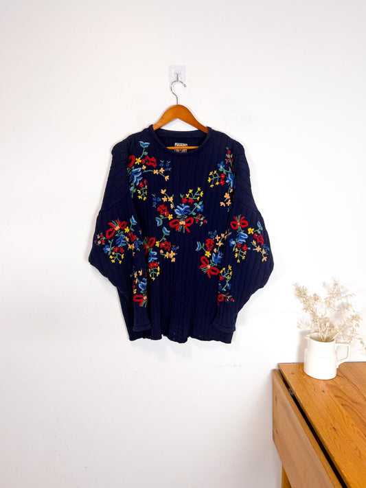 Vintage Floral Embroidered Knit Sweater in Navy (Size L)