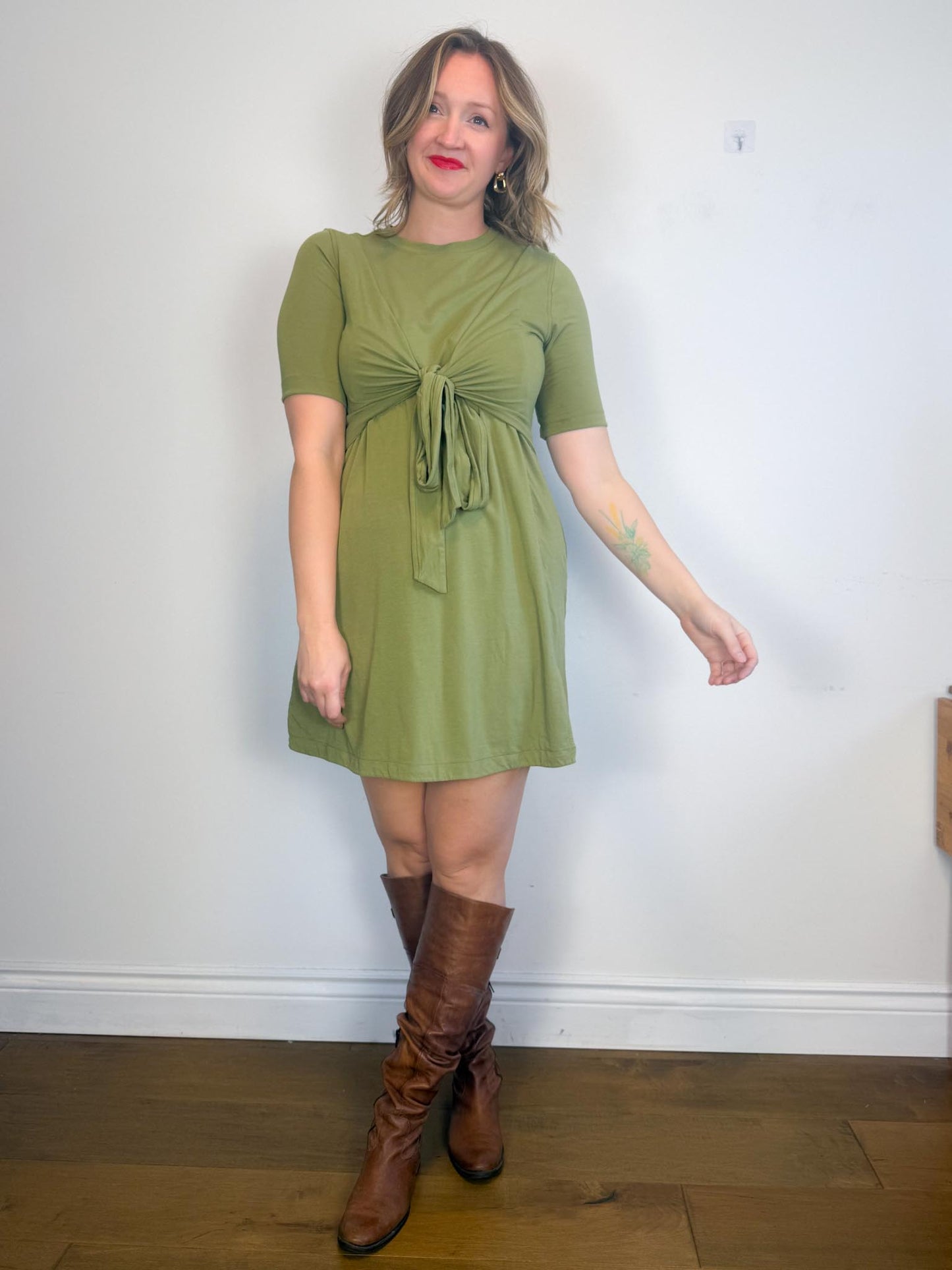 Lululemon Wrap Style T-Shirt Dress in Green (Size L)