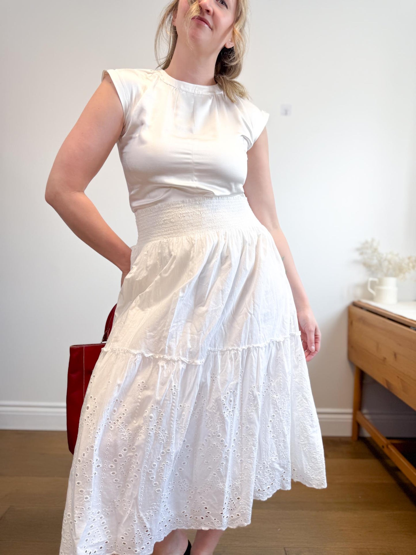 Jones New York White Eyelet Midi Skirt (Size XL)