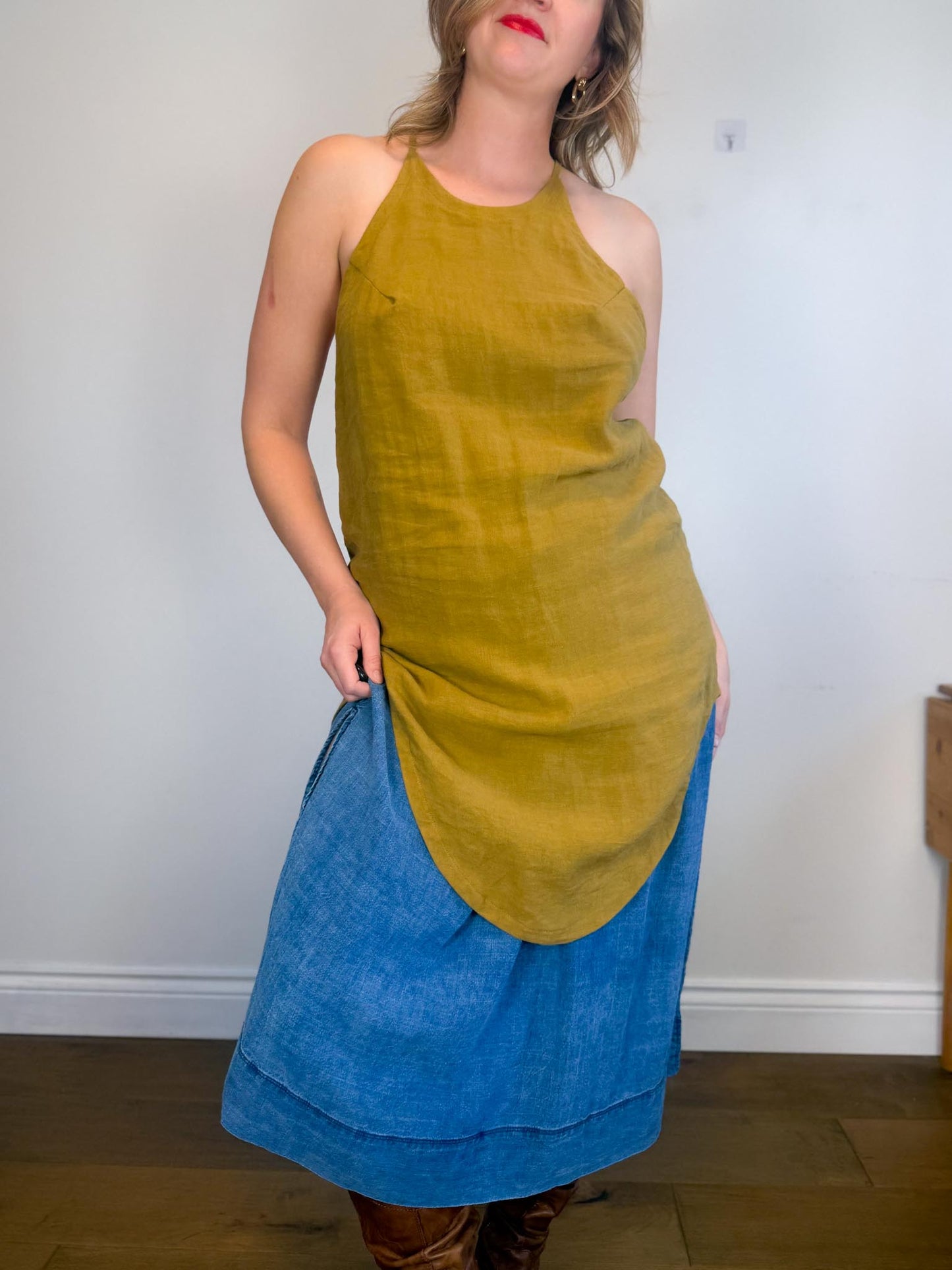 Wilfred "Gabrielle Linen Midi Skirt in Blue" (Size L)