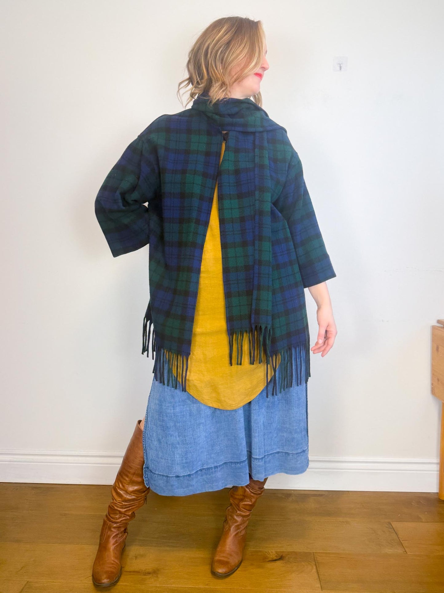 Wilfred "Gabrielle Linen Midi Skirt in Blue" (Size L)