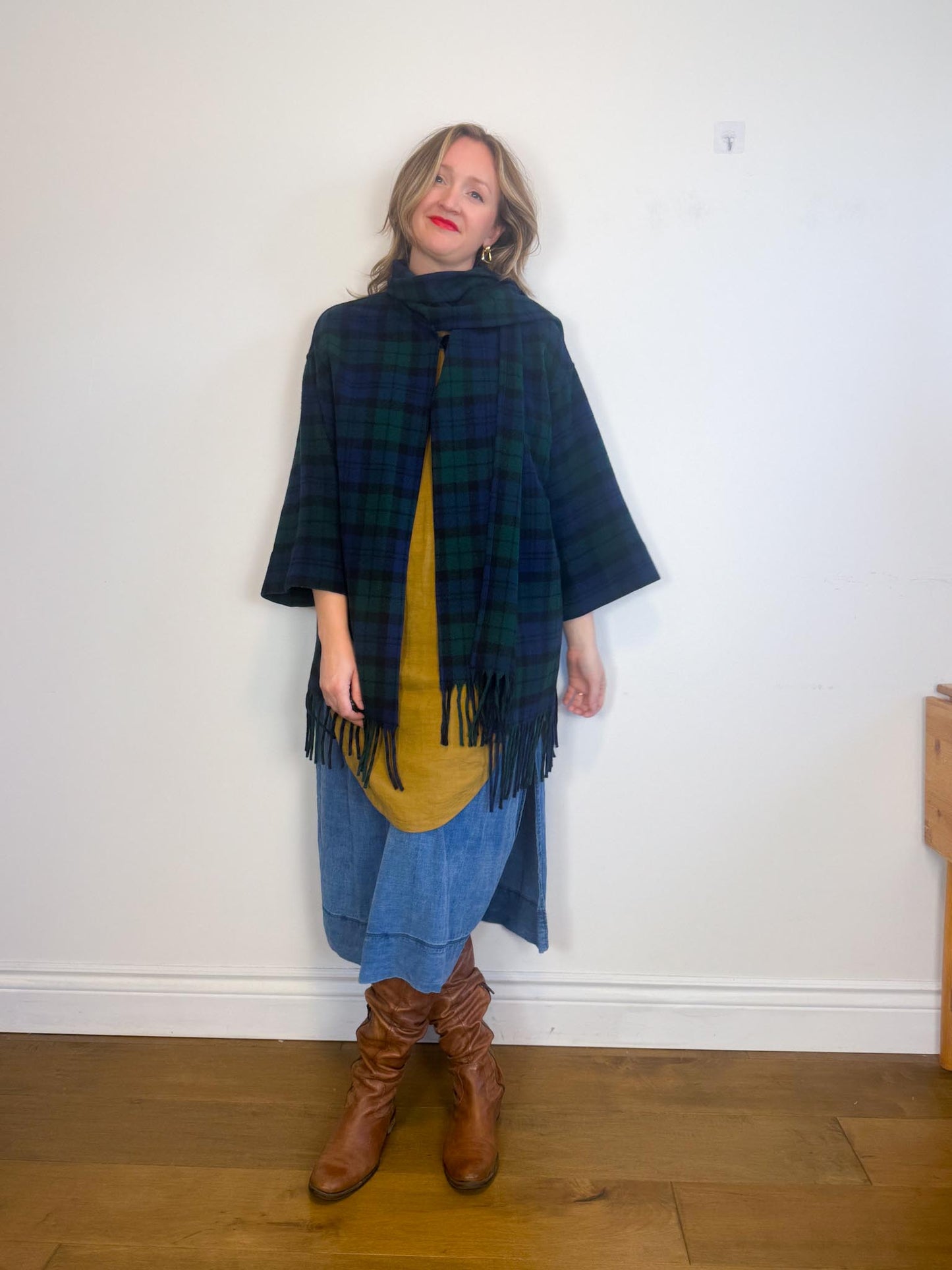 Wilfred "Gabrielle Linen Midi Skirt in Blue" (Size L)