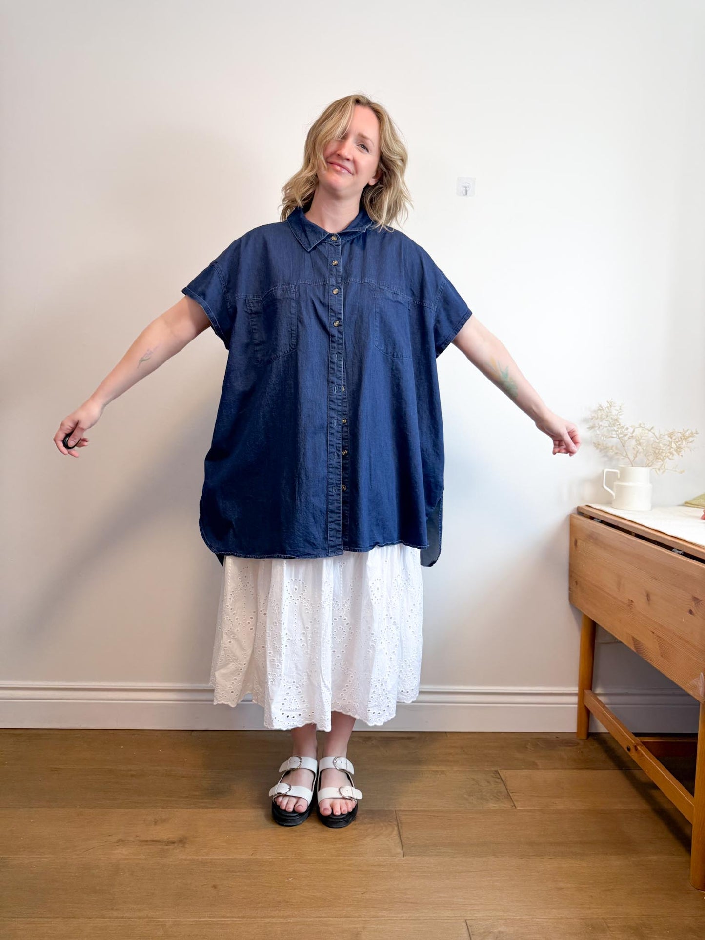 Universal Standard Chambray Shirt Dress in Dark Wash (Size XL)
