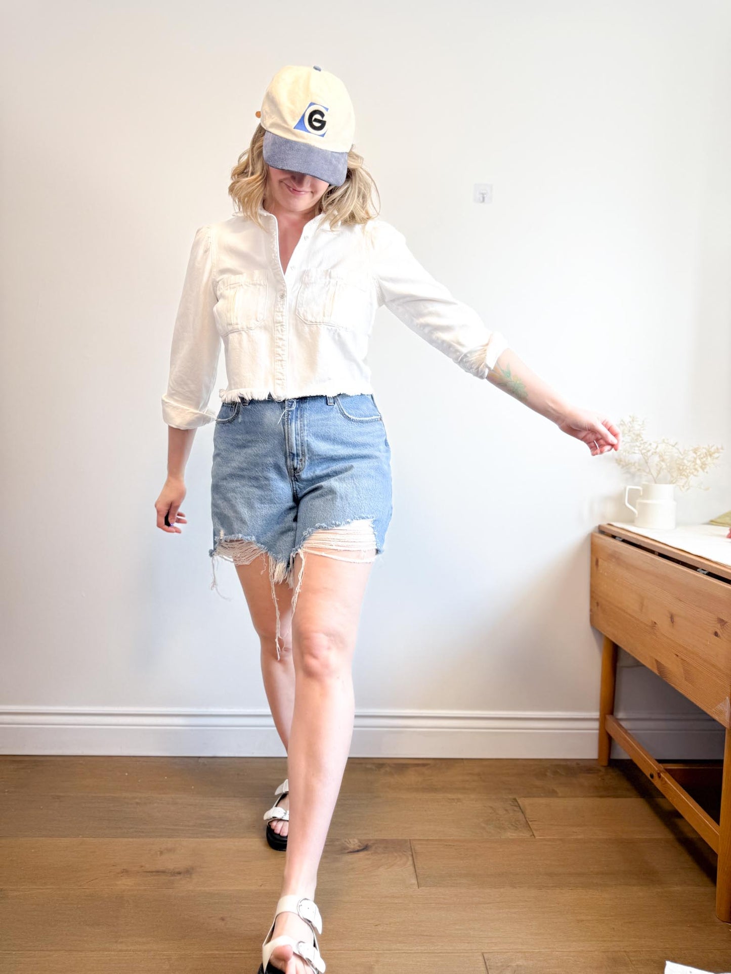DL1961 "Simone Cropped Shirt in White" (Size S)