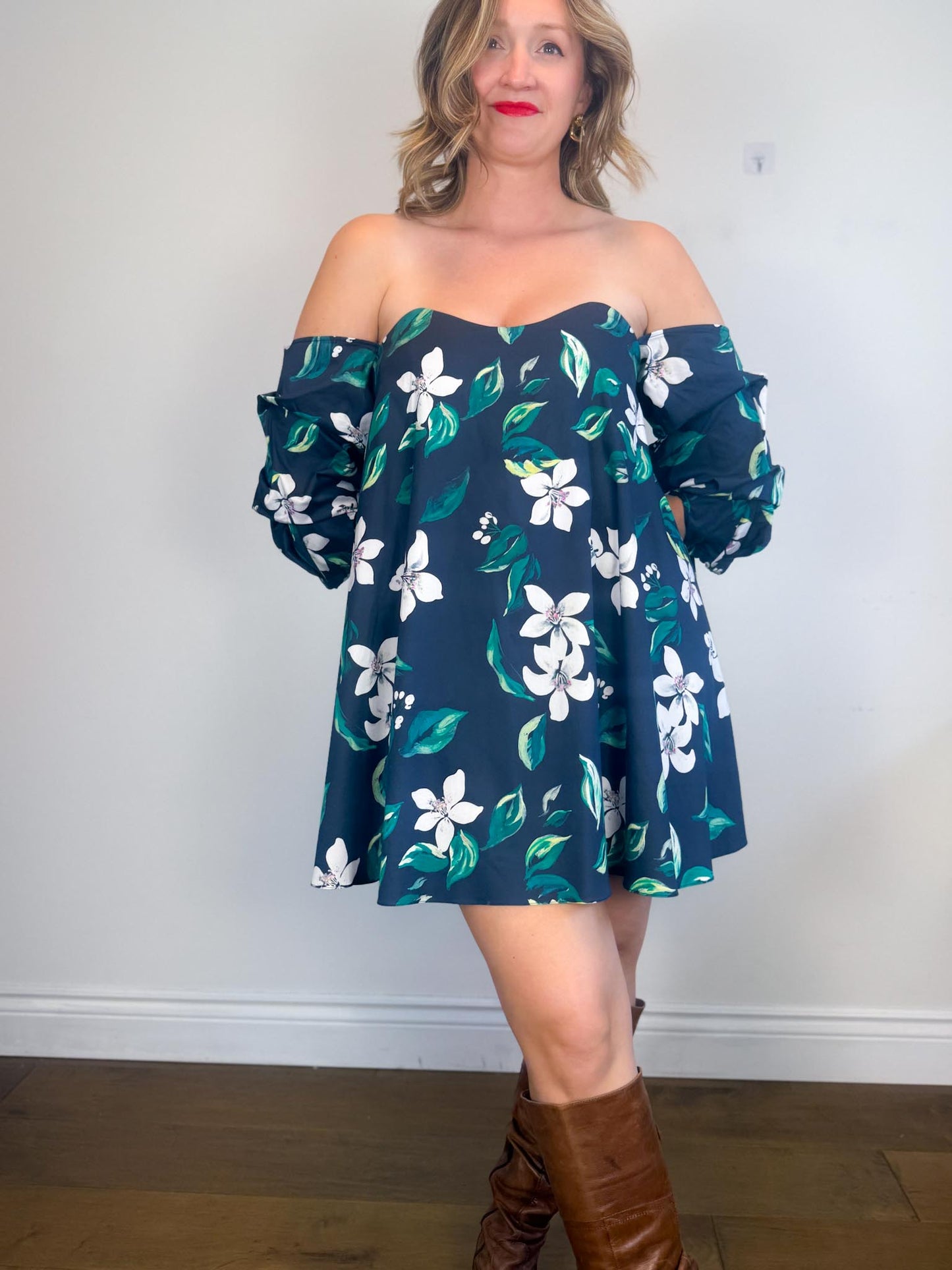 Caroline Constas Designer "Gabrielle Floral Strapless Mini Dress in Navy (Size L)