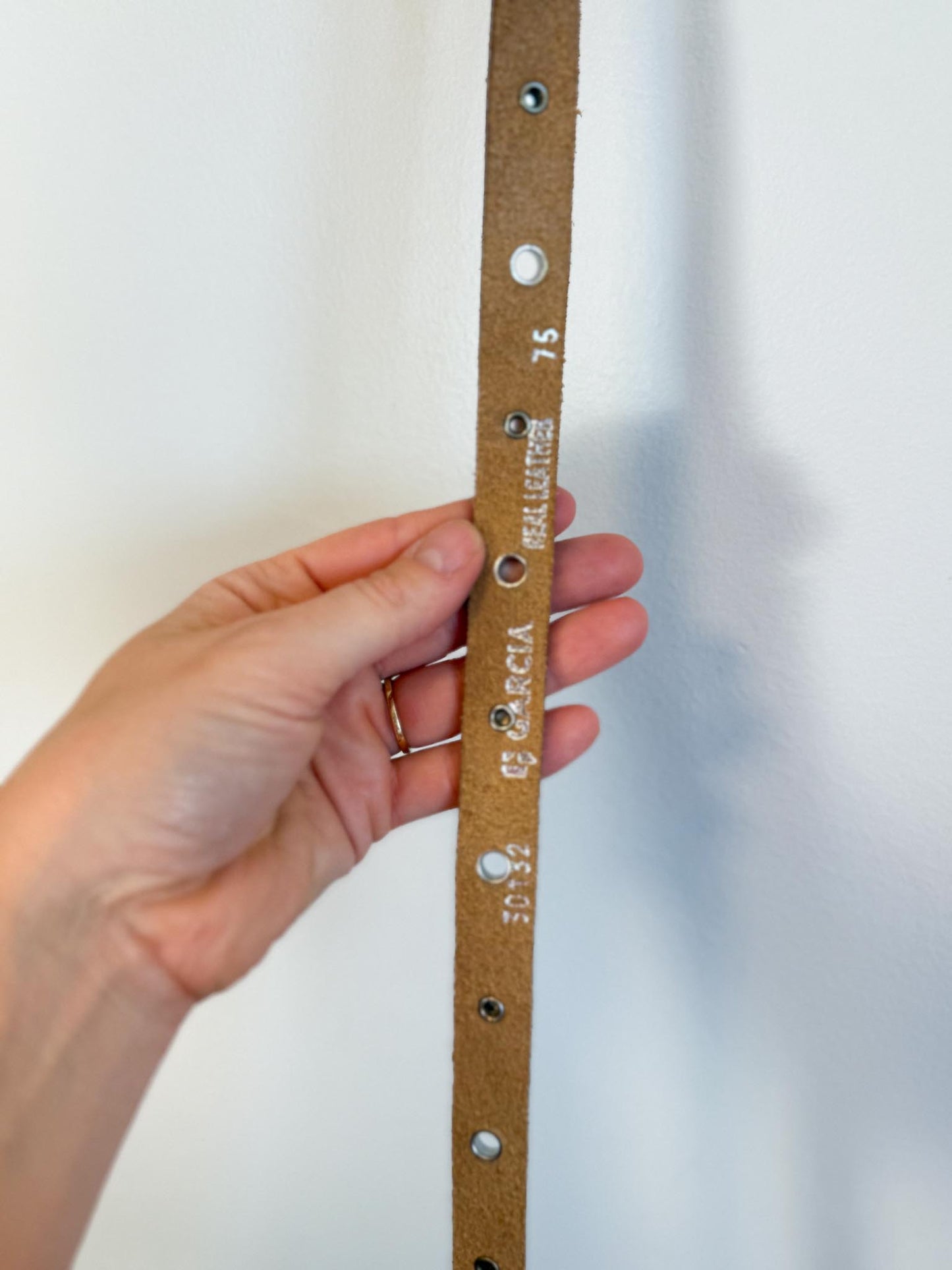 GARCIA Small Brown Leather Belt with Metal Detail NWT (Size S)