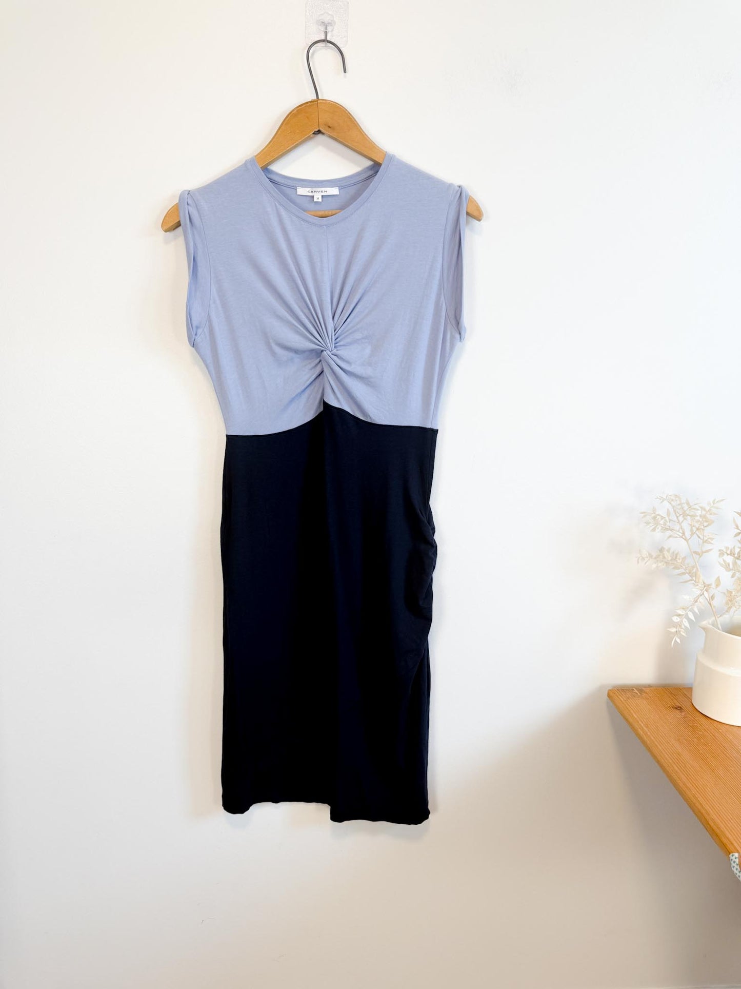 CARVEN Sleeveless Colourblock Mini Dress in Blue (Size S)