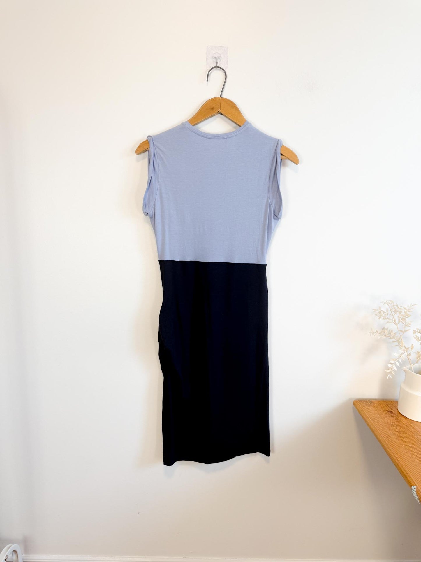 CARVEN Sleeveless Colourblock Mini Dress in Blue (Size S)