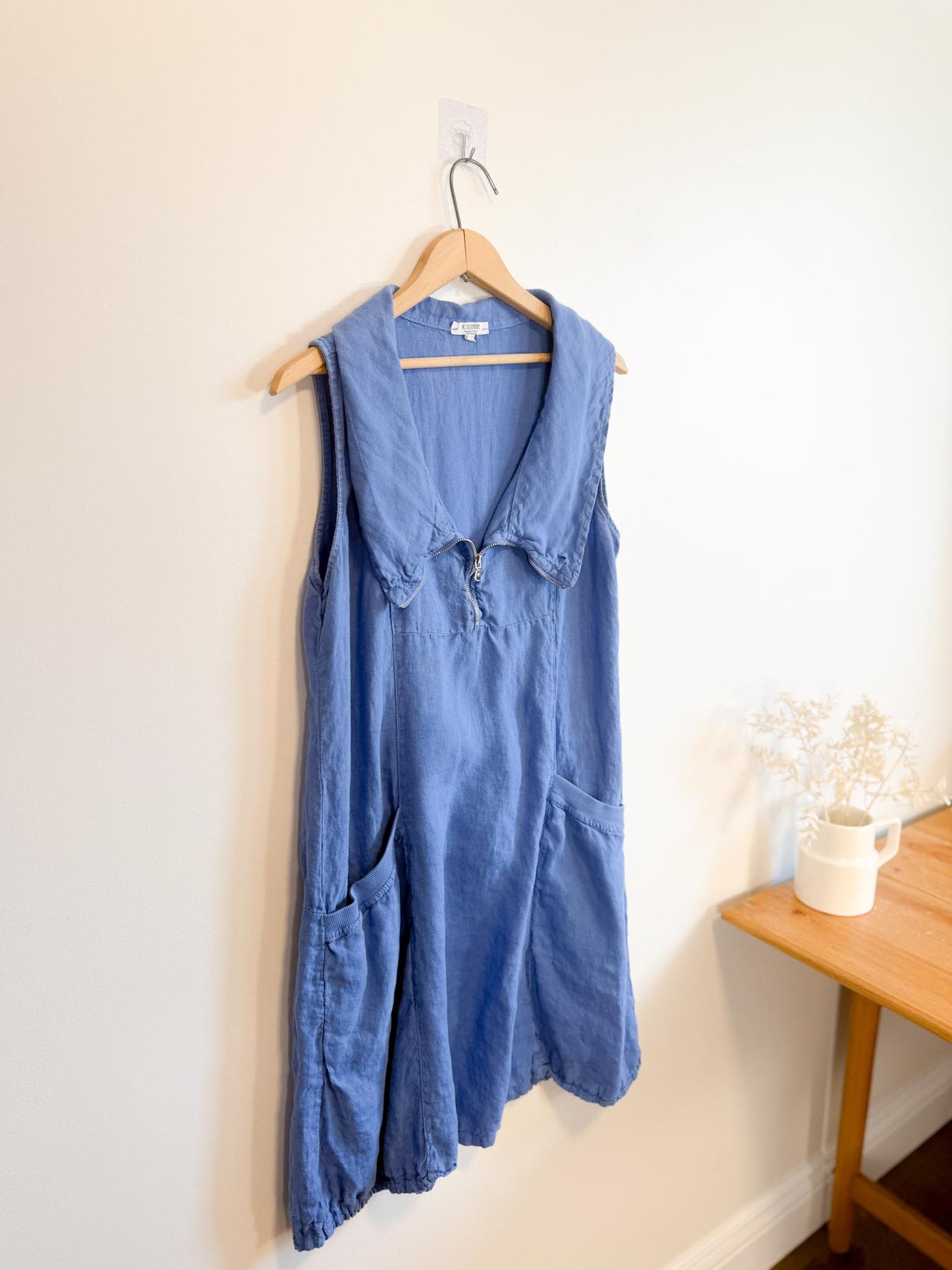 Rosemarie Linen Wide Collar Dress in Blue (Size M/L)