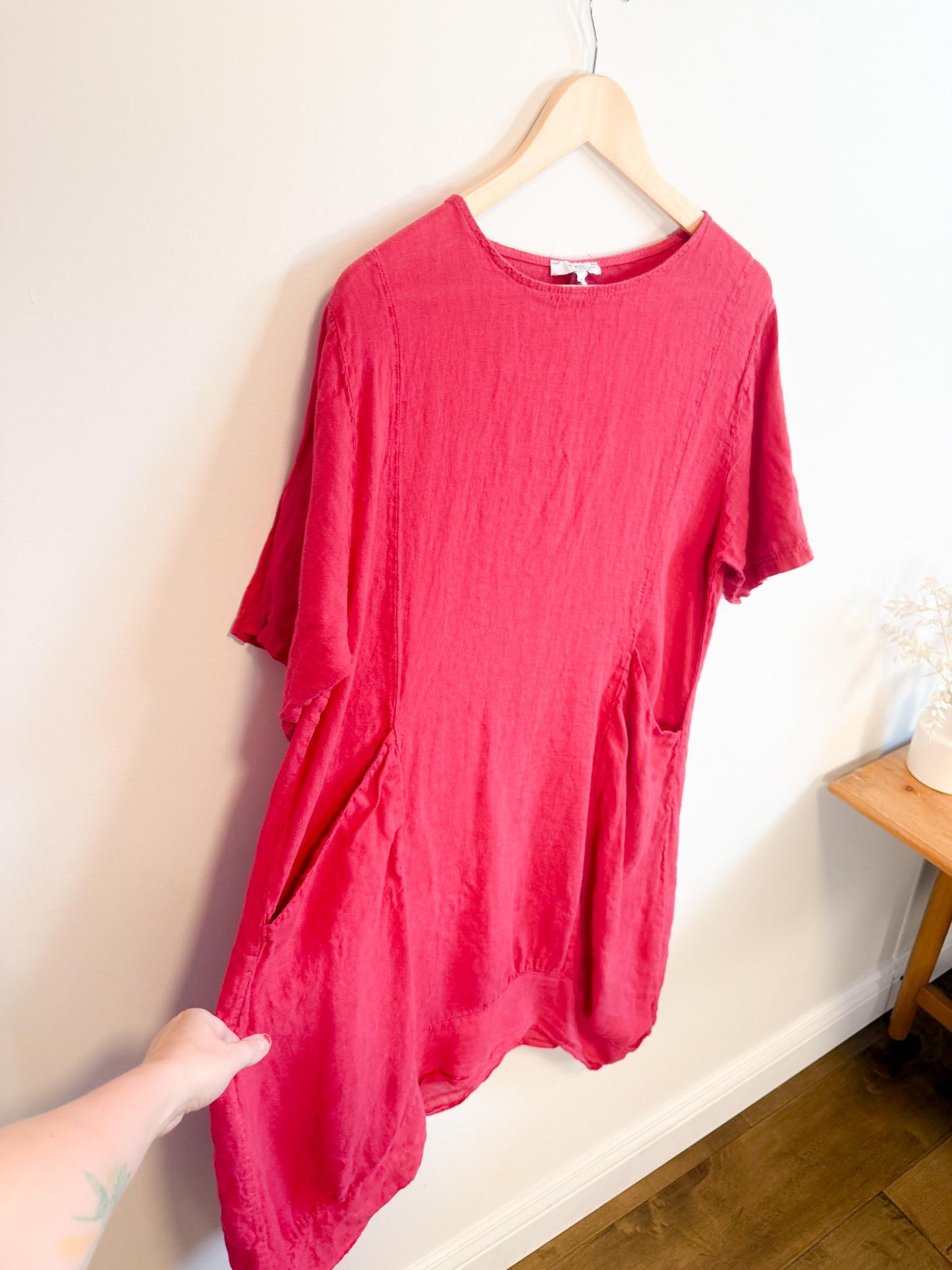 Vanessa Zani Red Linen Shark Bite Shirt Dress (Size 1X)