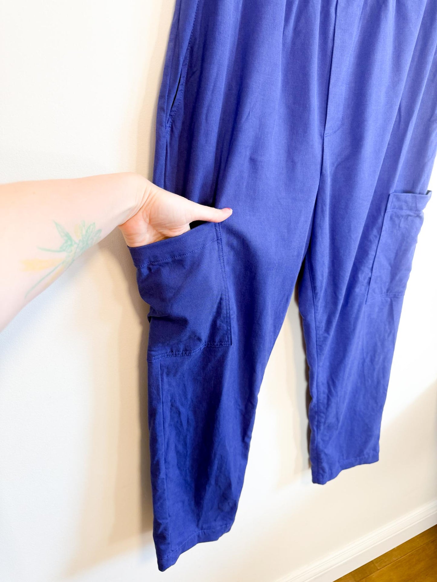 Cape Cove Sustainable Pull On Trousers in Blue (Size M)