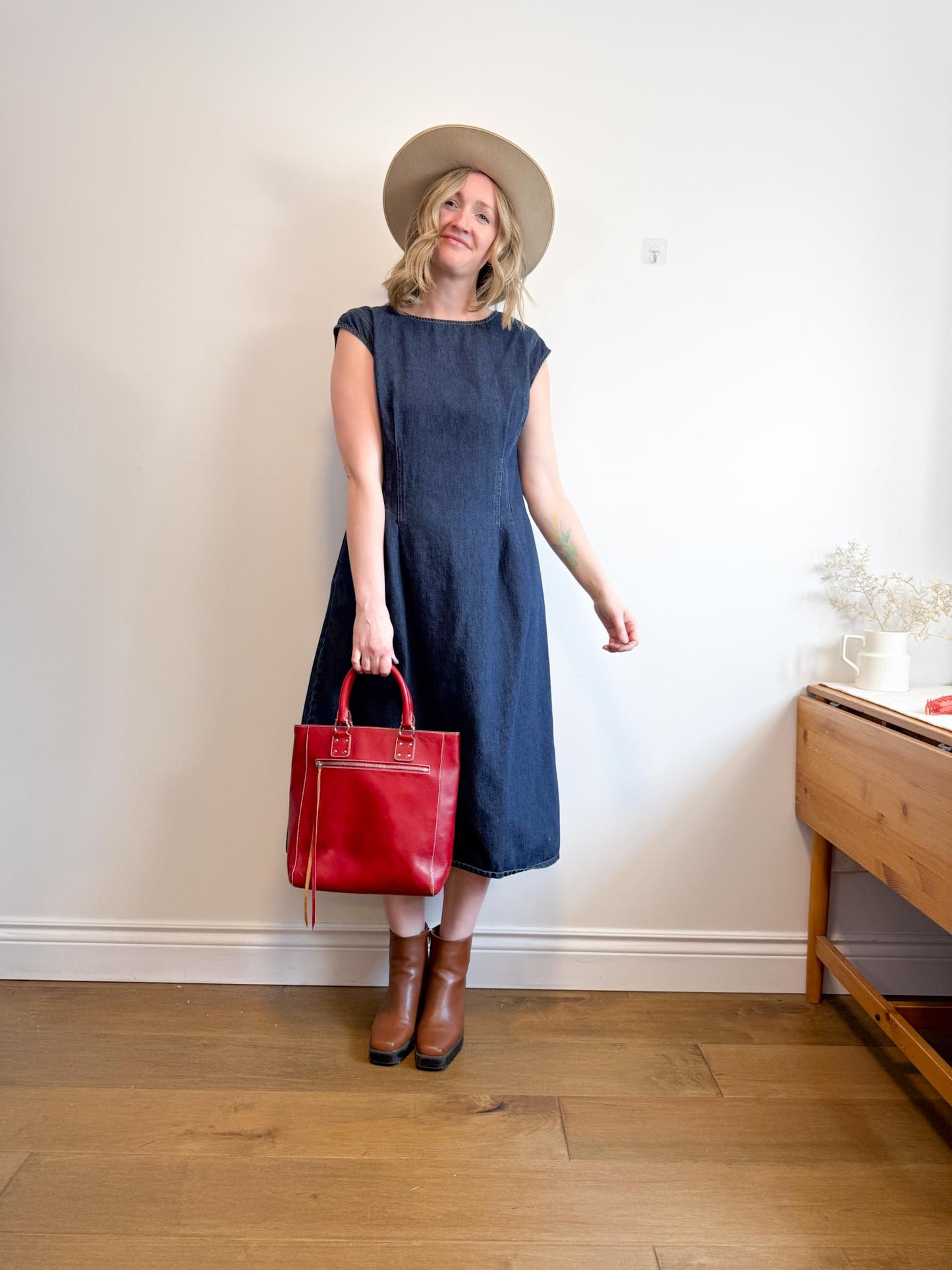 Banana Republic "Lina Italian Denim Midi Dress" (Size 16)