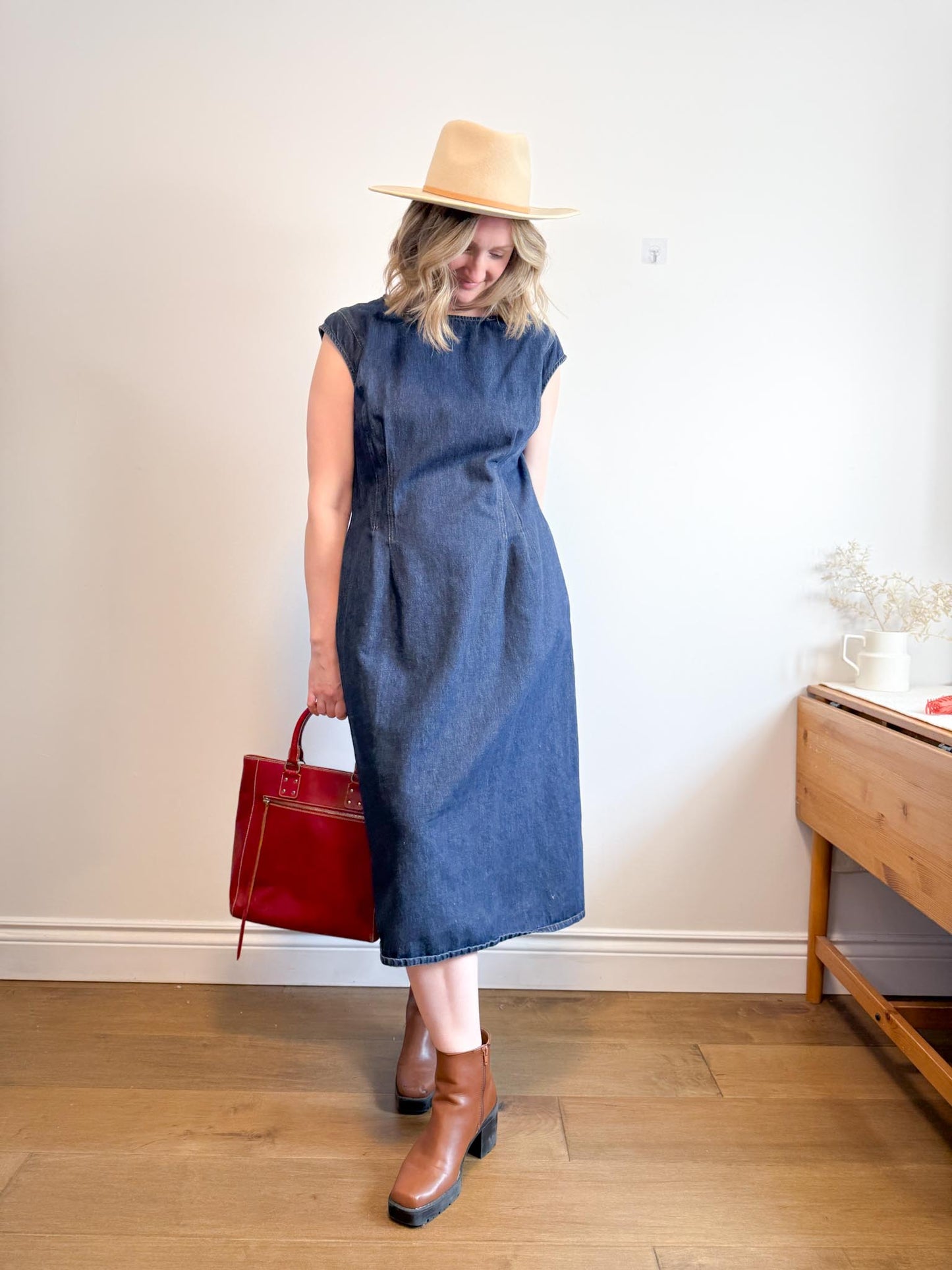 Banana Republic "Lina Italian Denim Midi Dress" (Size 16)
