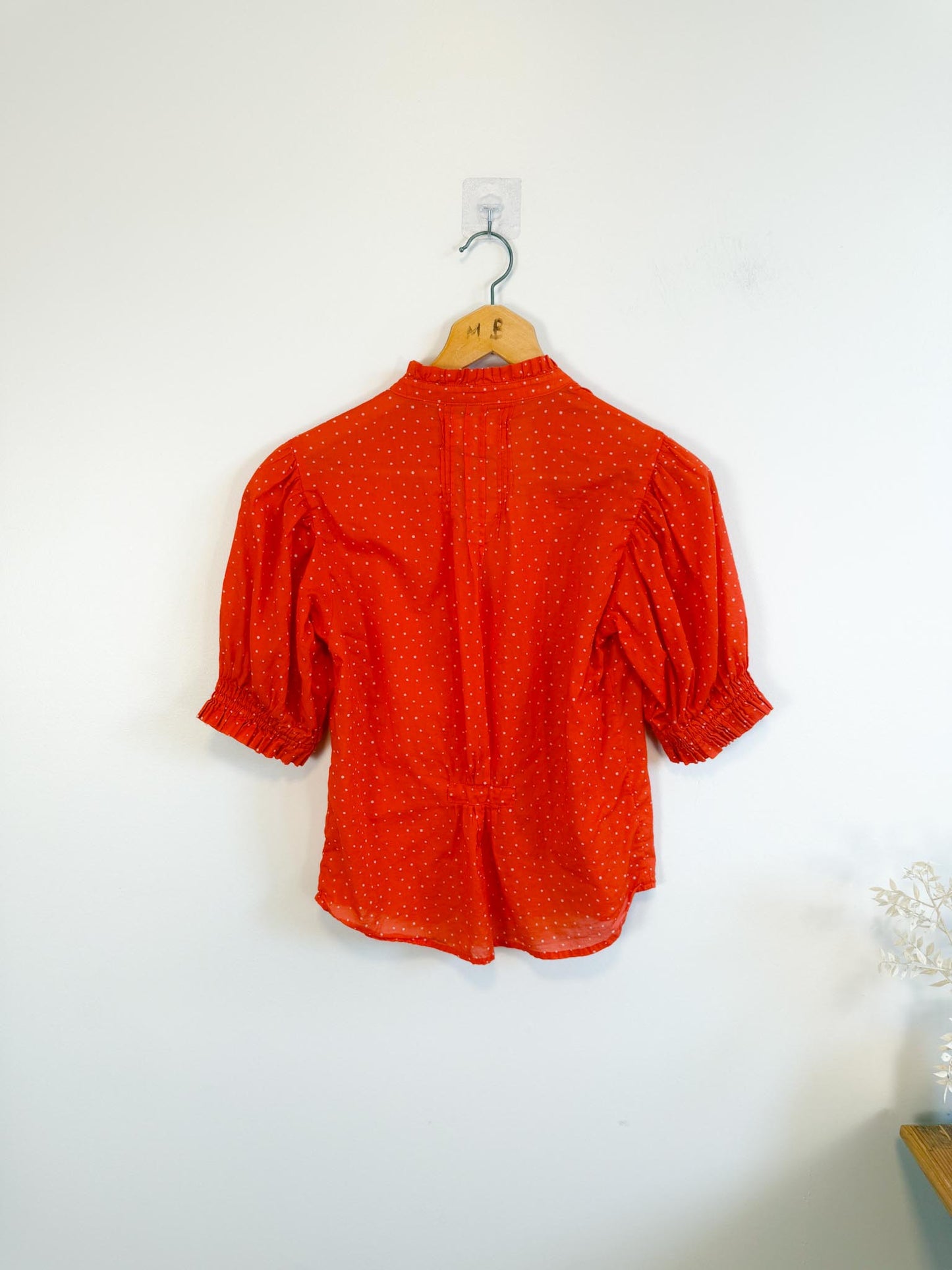 TROVATA Ruffle Blouse in Orange Red Polka Dot (Size XS-M)