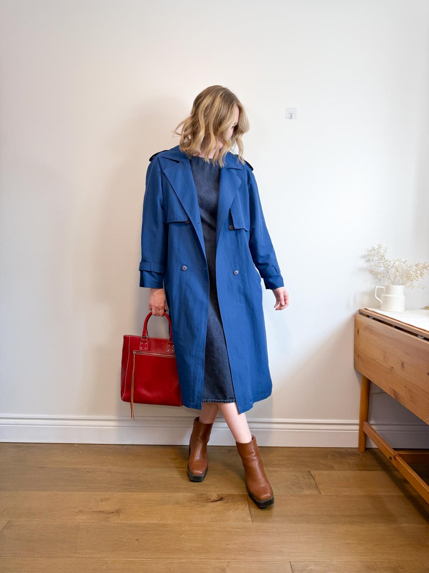 Vintage Sears Trench Coat in Blue (Size L)